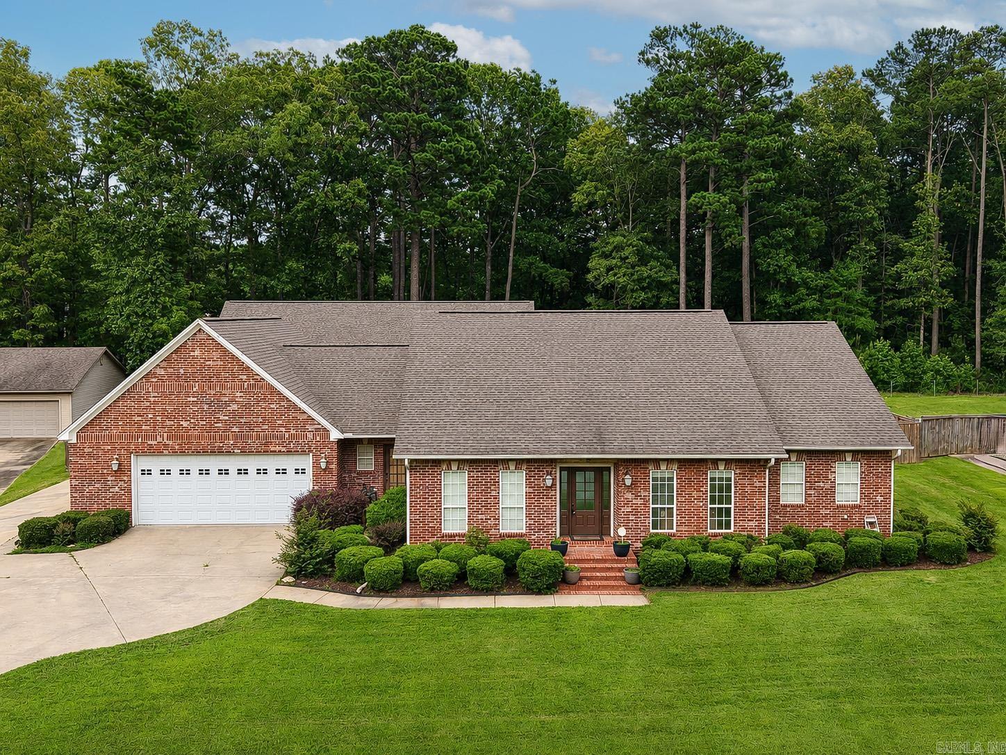 1013 Michael Ann Drive — photo