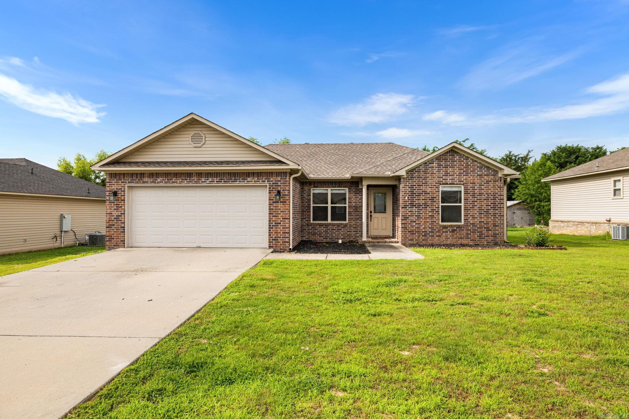 27 Mill Creek Drive — photo