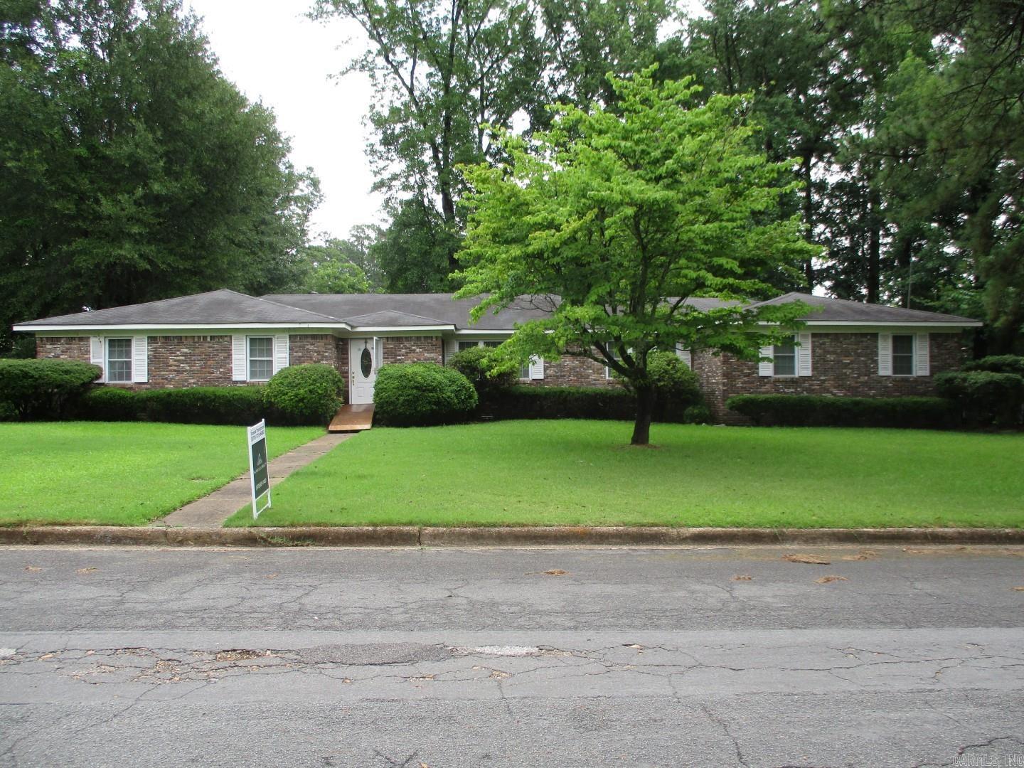 501 Brookridge Dr — photo