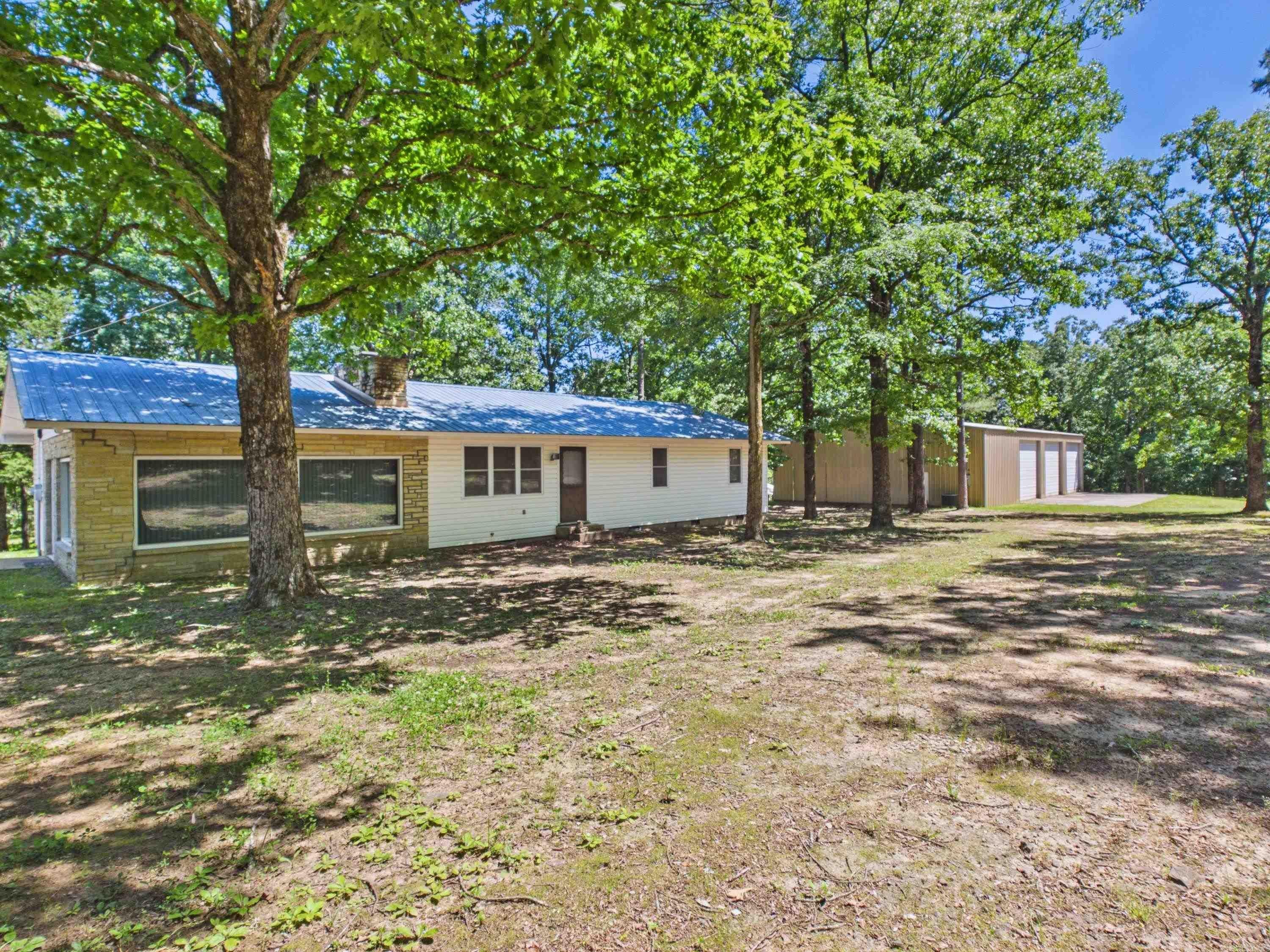 429 Oak Grove Rd — photo