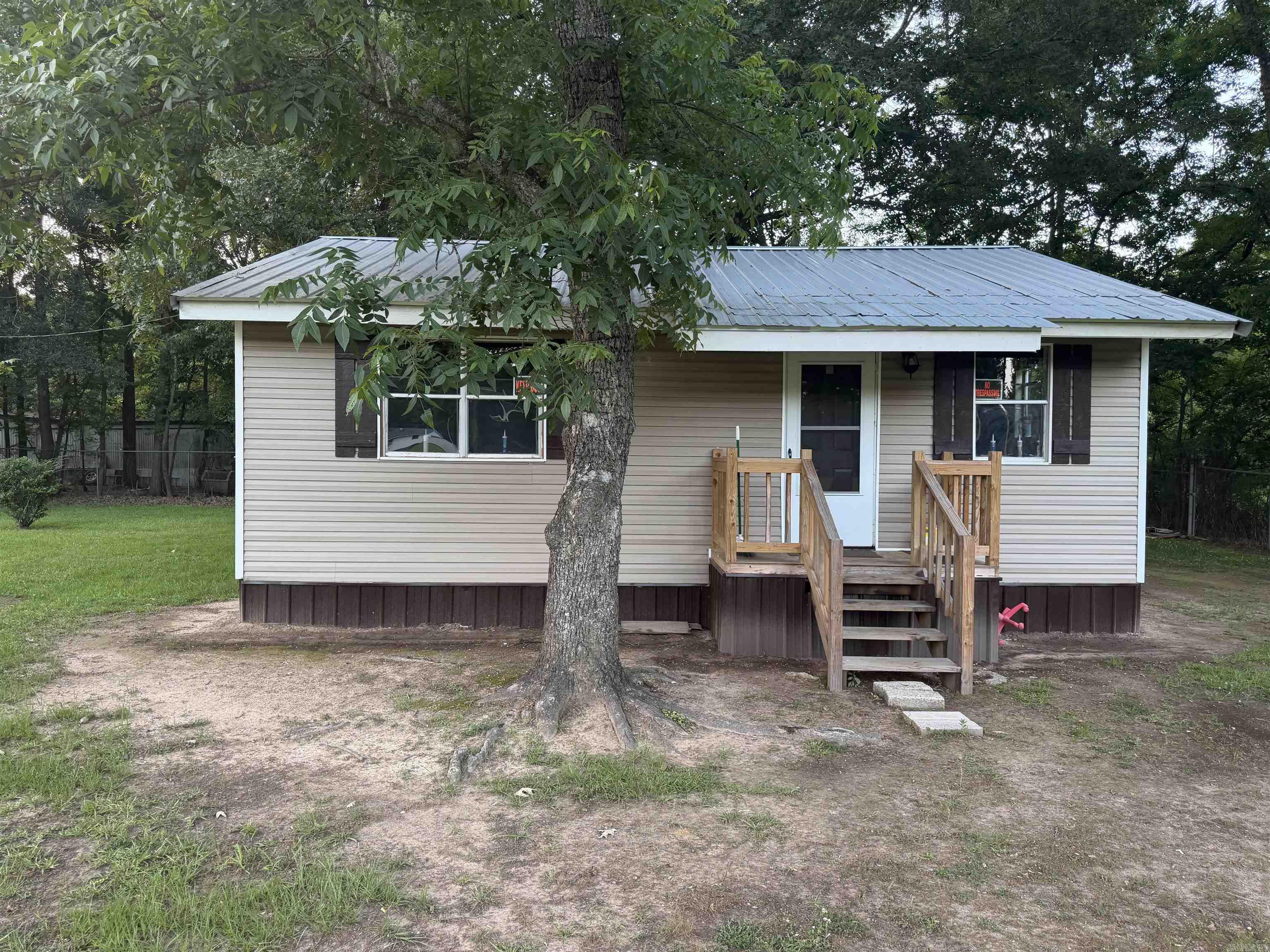 618 Jenkins Drive — photo