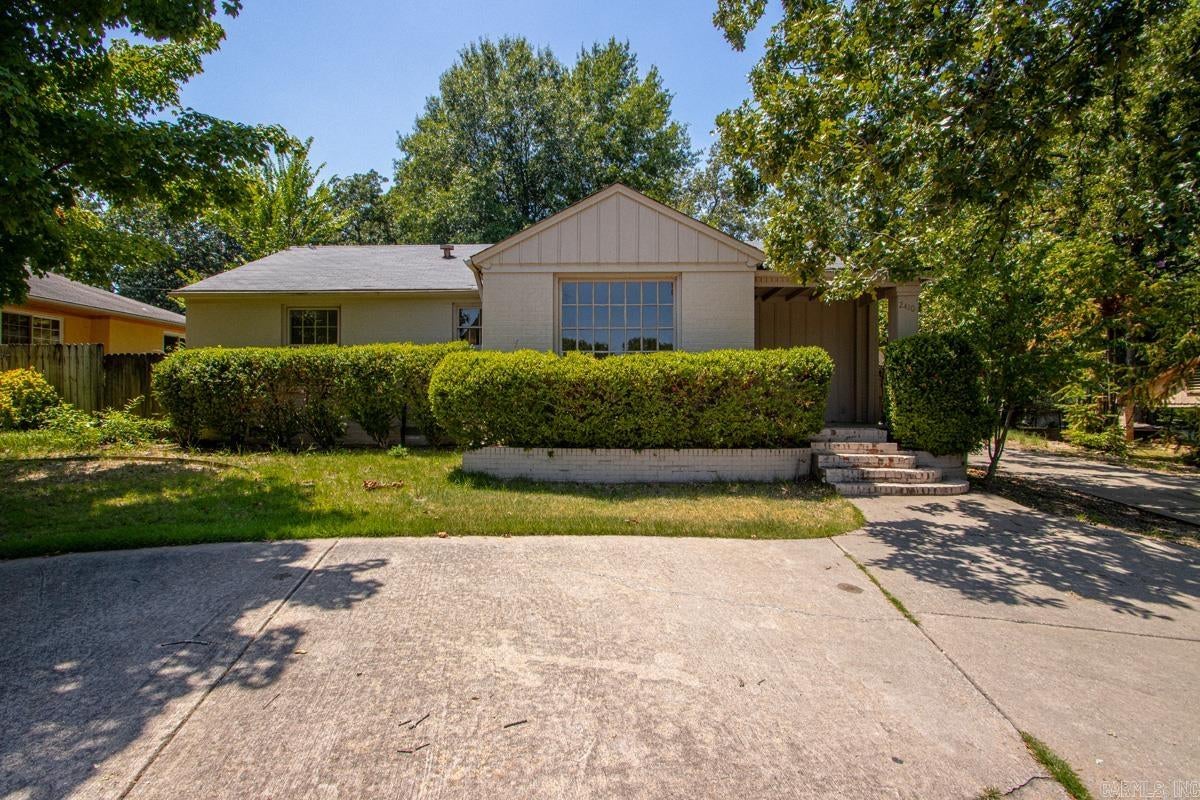 2410 Fair Park Boulevard — photo