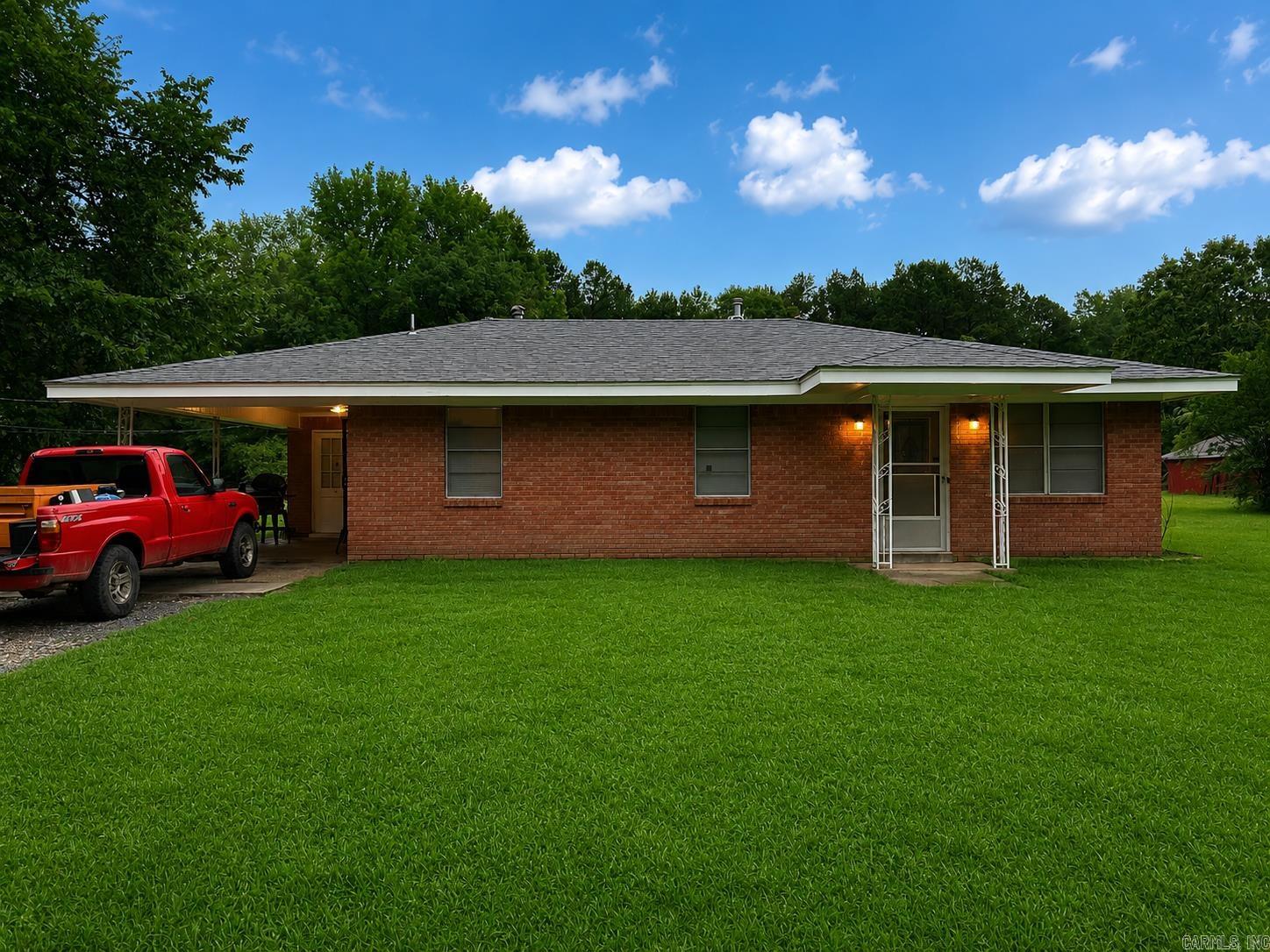 7103 W Jeffcoat Road — photo