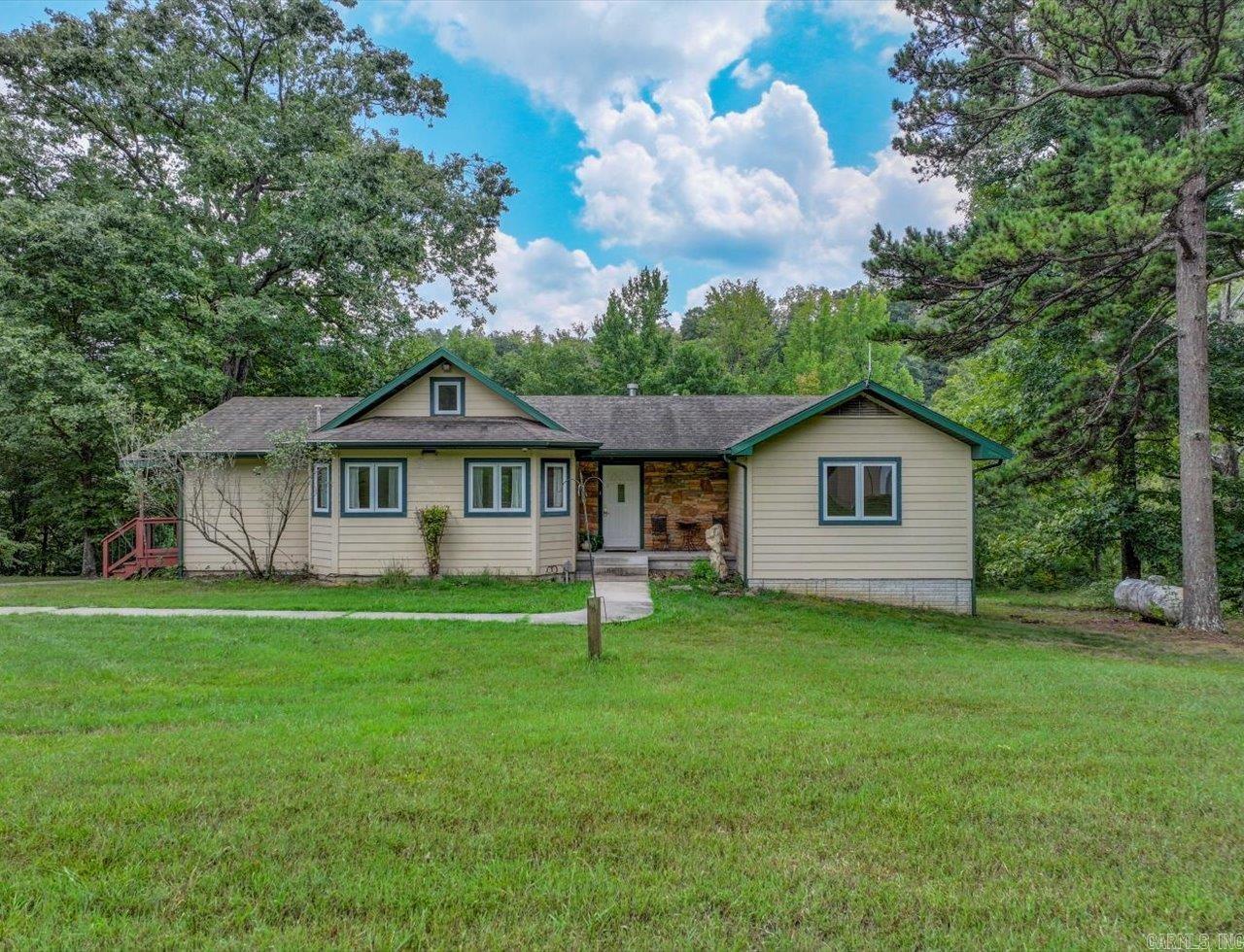 370 Star Lane — photo