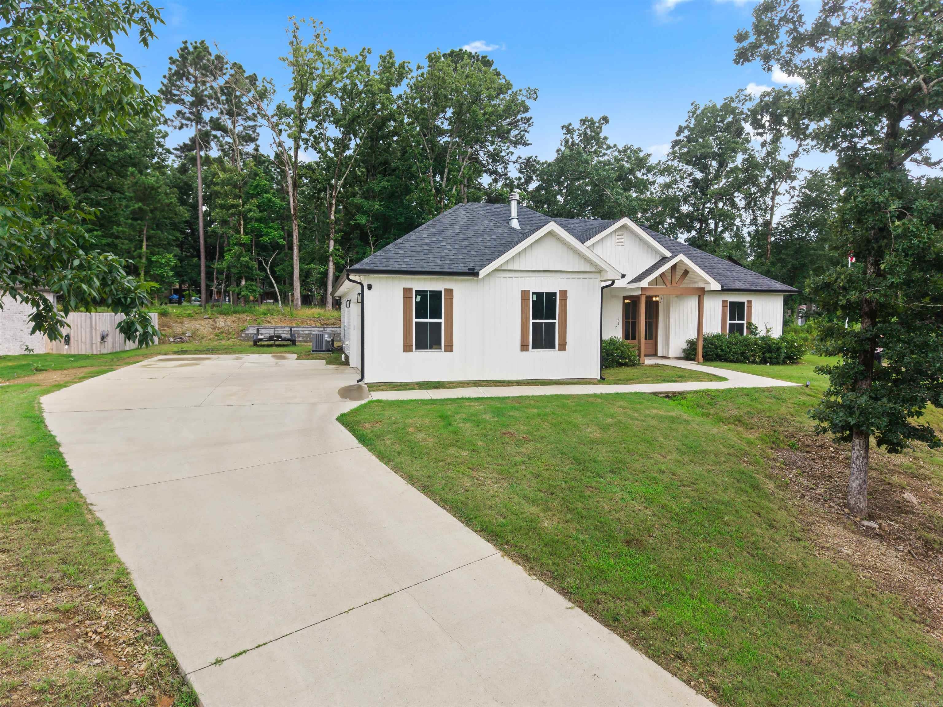 131 Wildwood Forest Road — photo