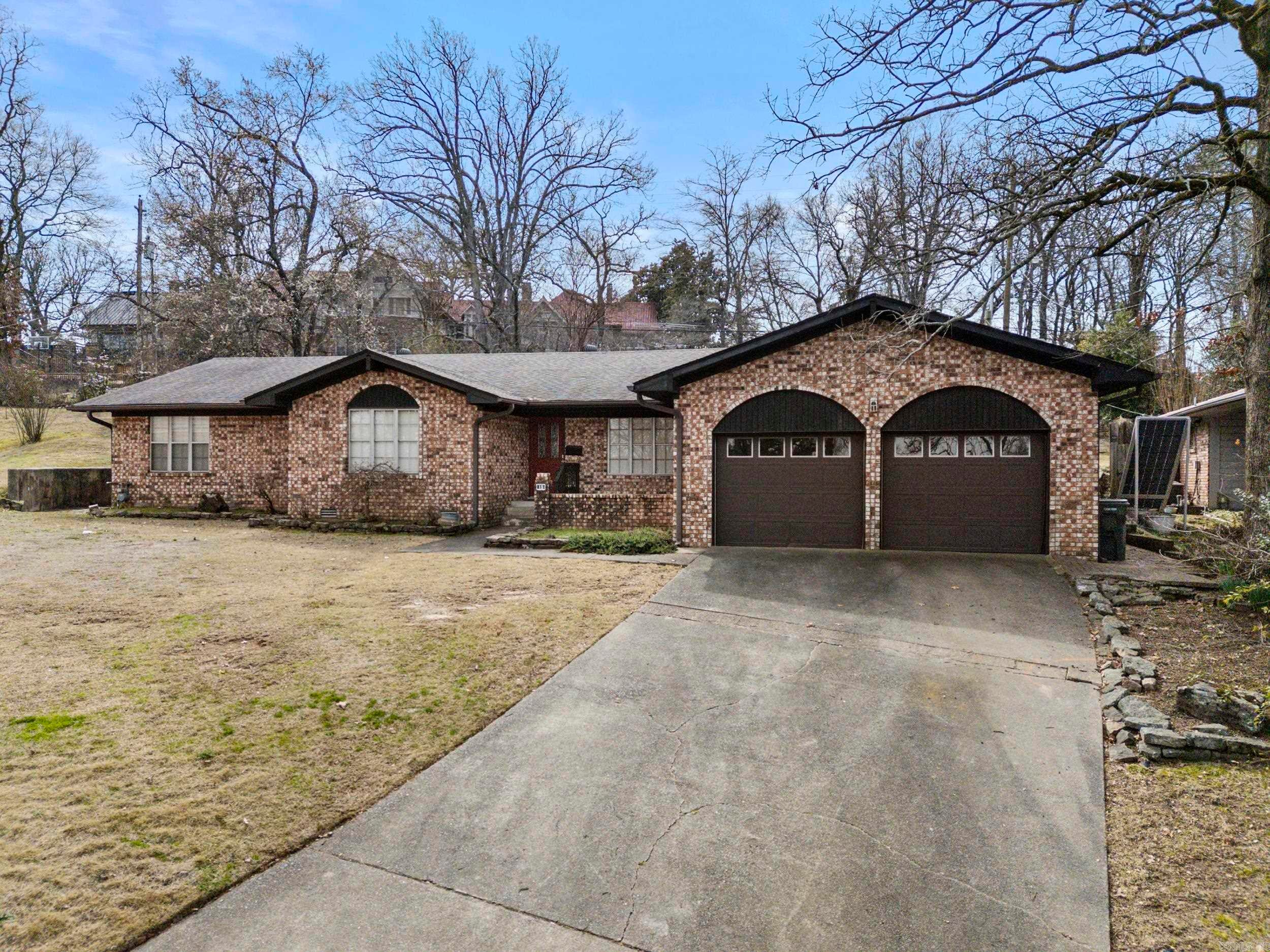 15 Rosewood Circle — photo