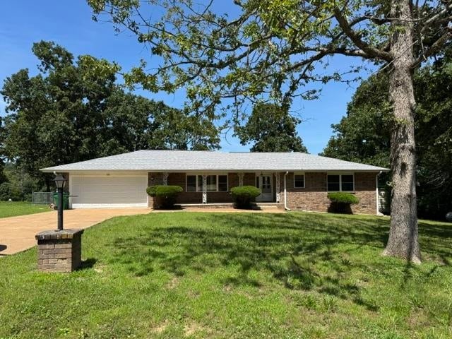408 Airpark Road — photo