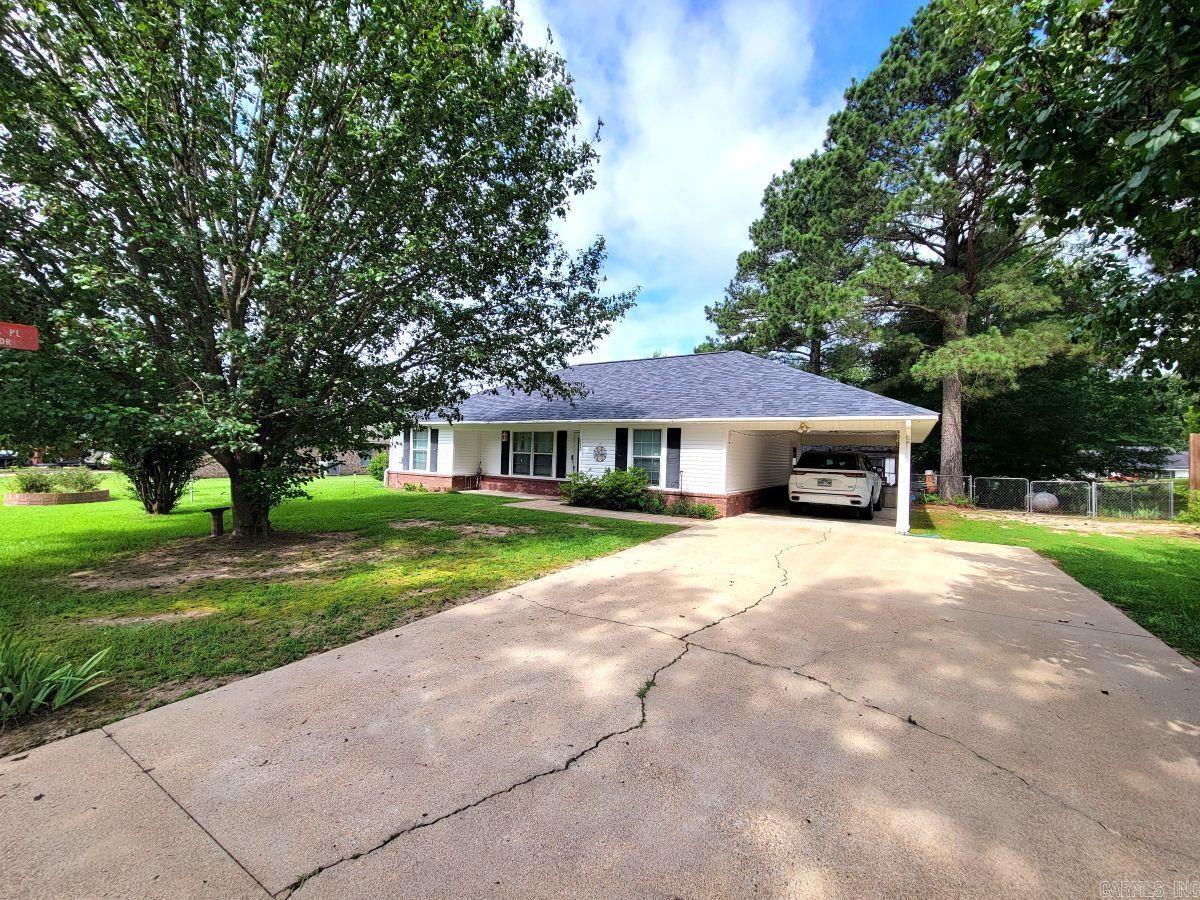 117 Cub Drive — photo