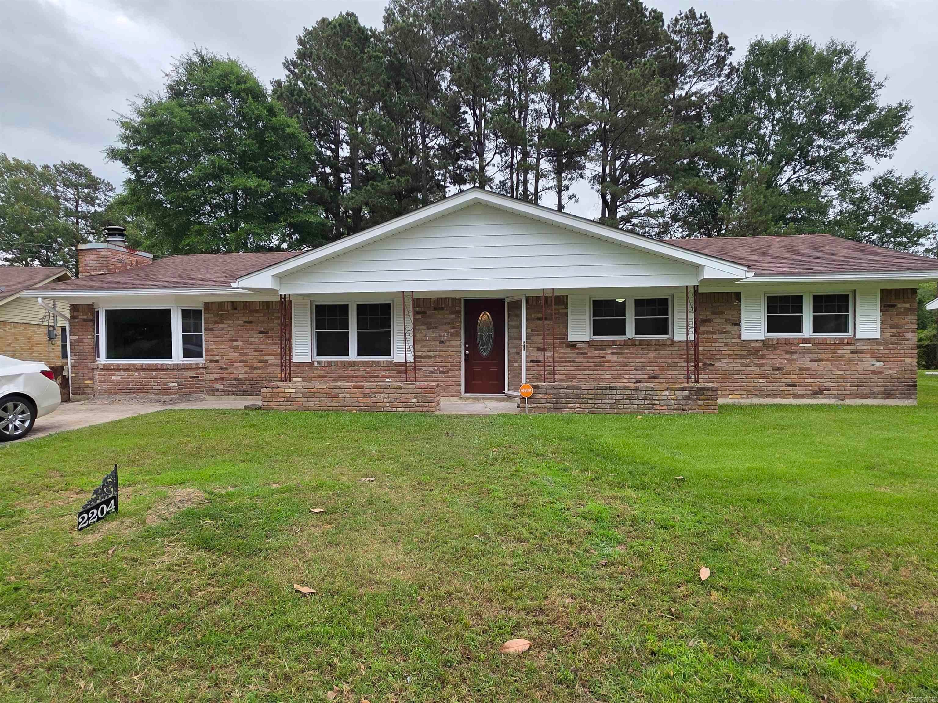 2204 Sheraton Park Drive — photo
