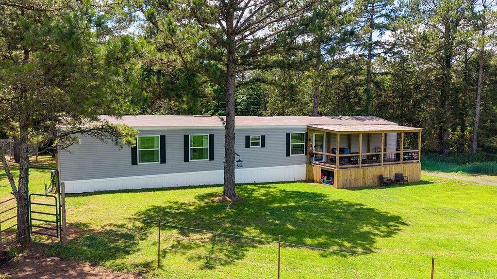 518 Quarry Rd — photo