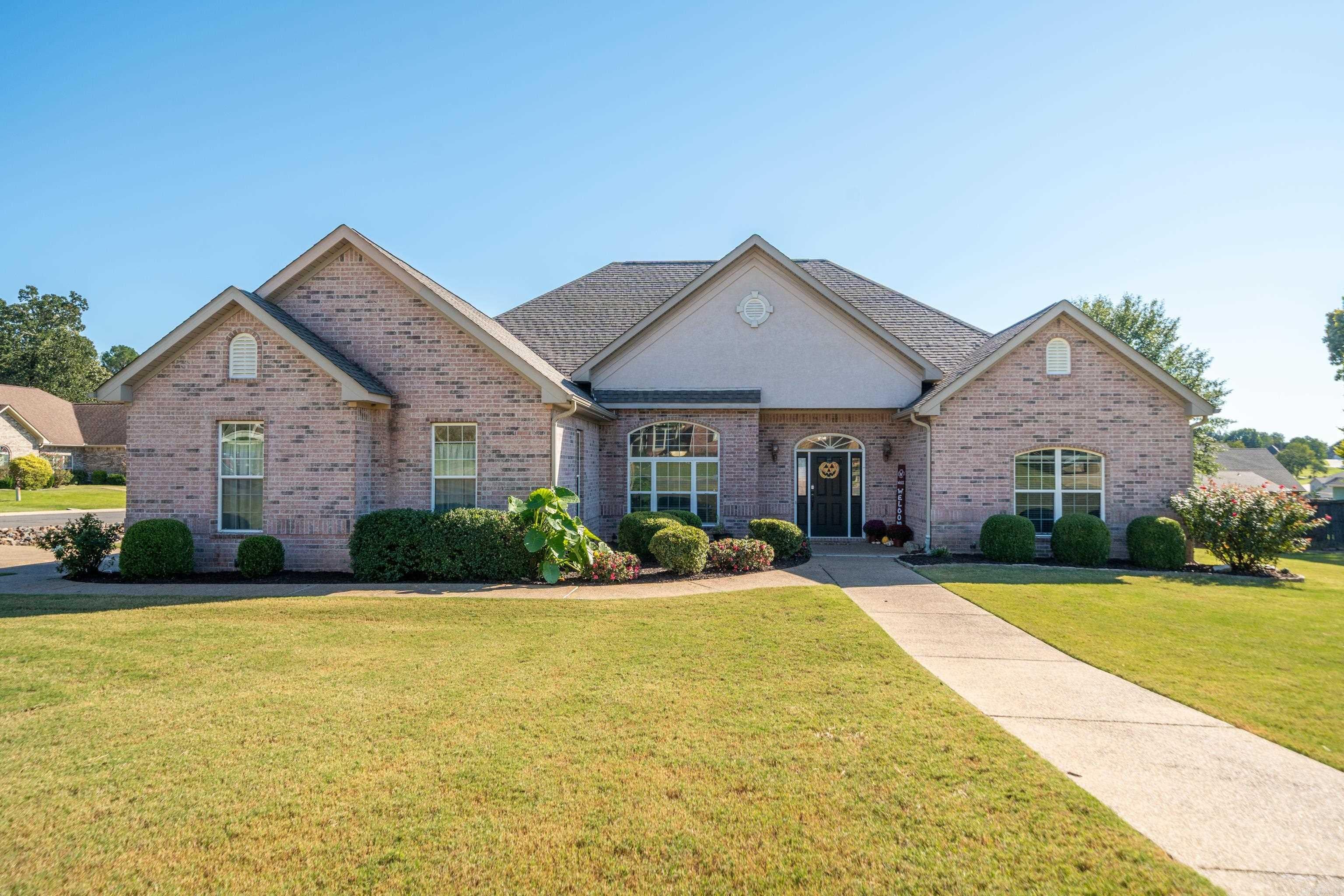 207 Quail Ridge Drive — photo