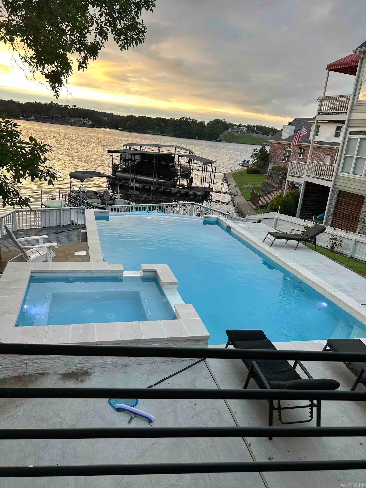 107 La Guna Shores Court — photo
