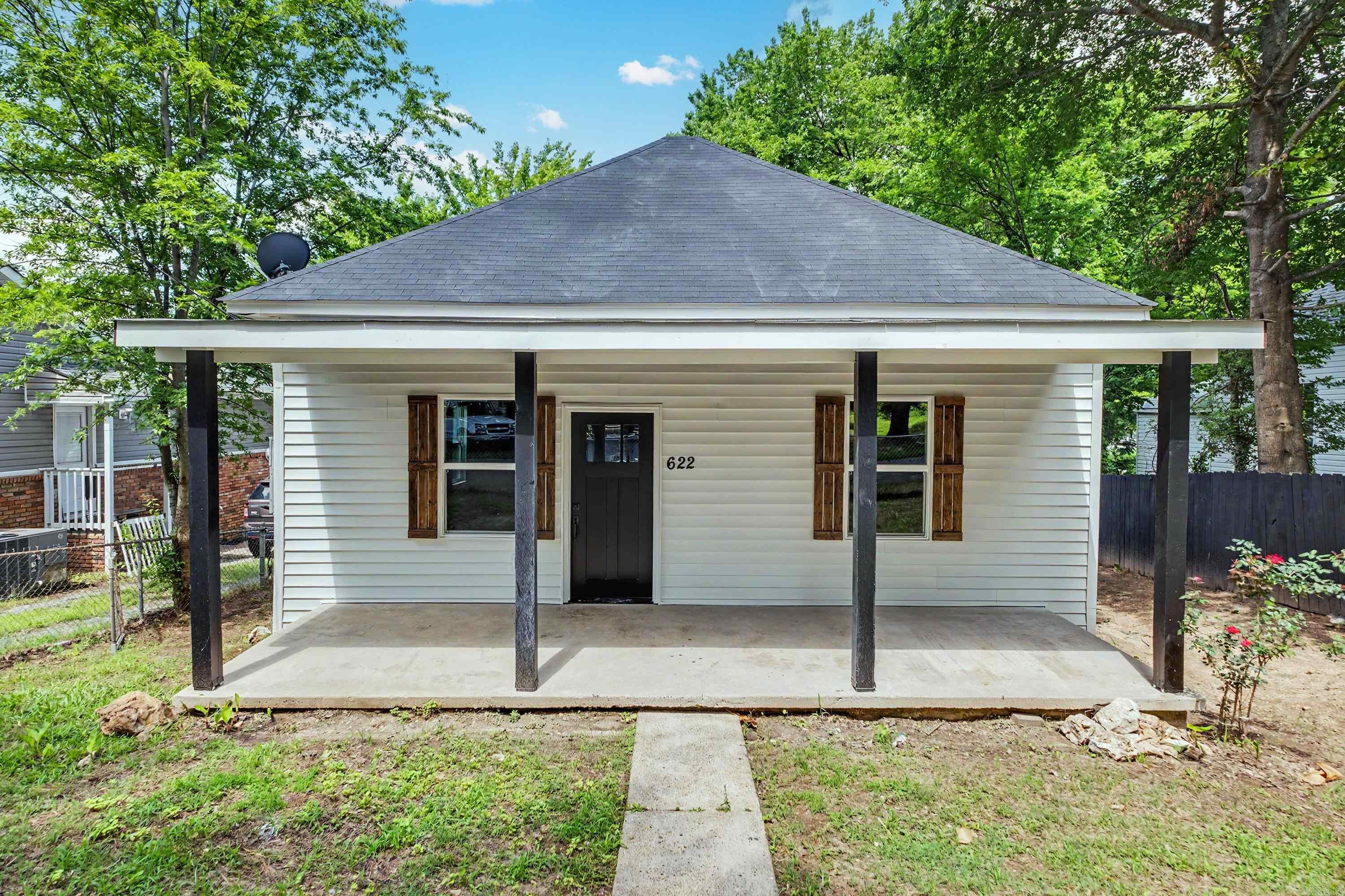622 Denton Street — photo
