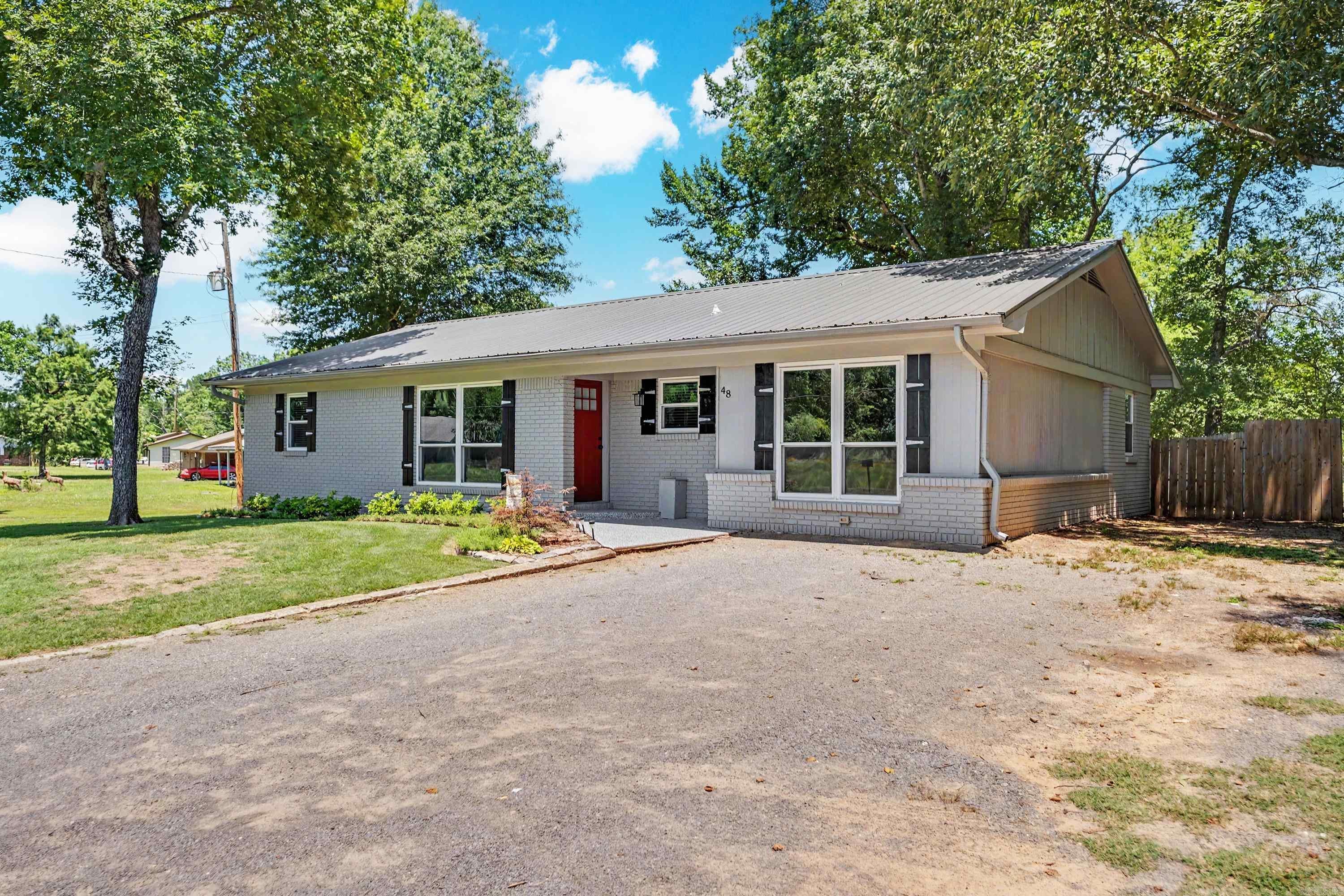 Home in Greenbrier, AR 72058 — photo 2