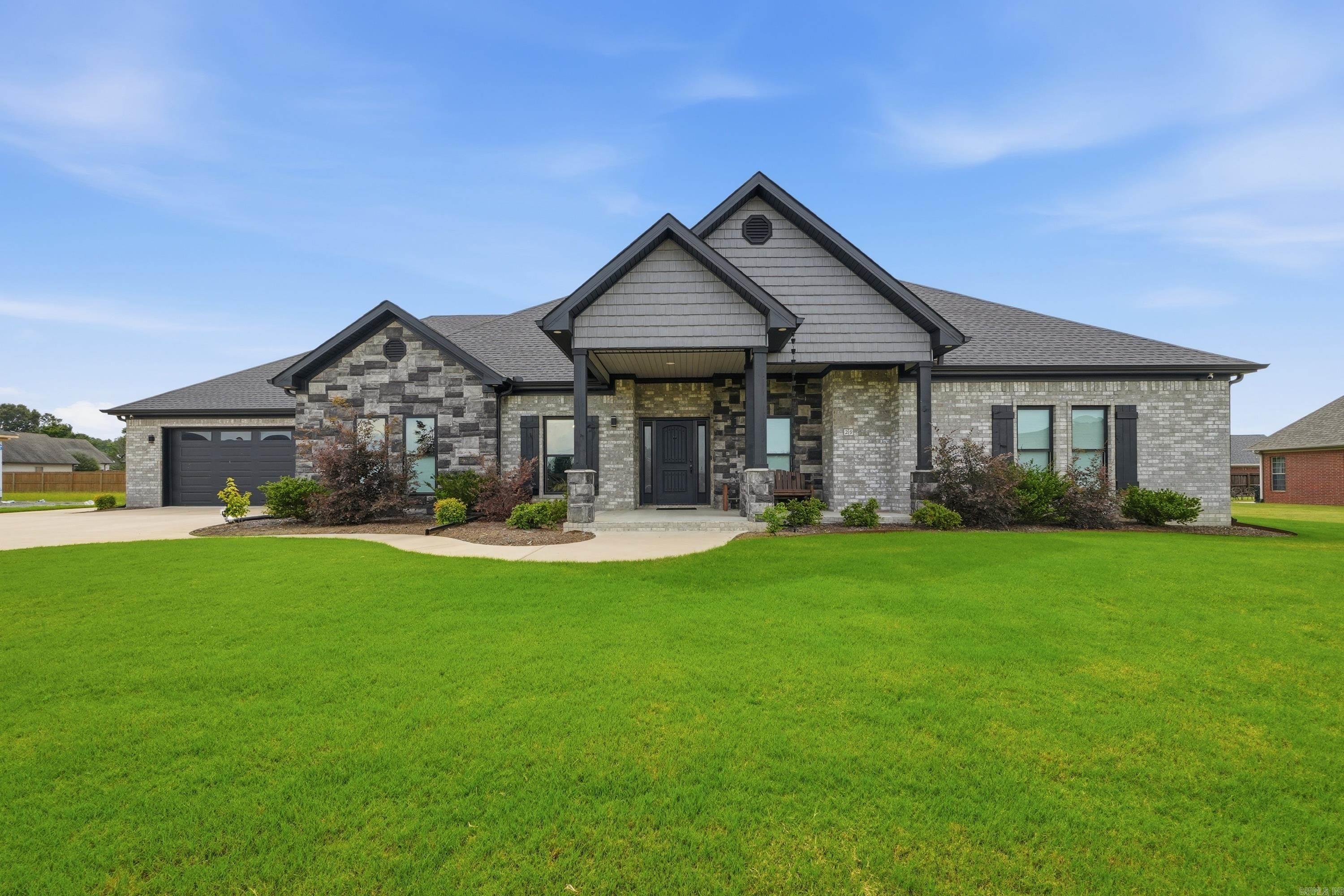 29 Kalli Circle — photo