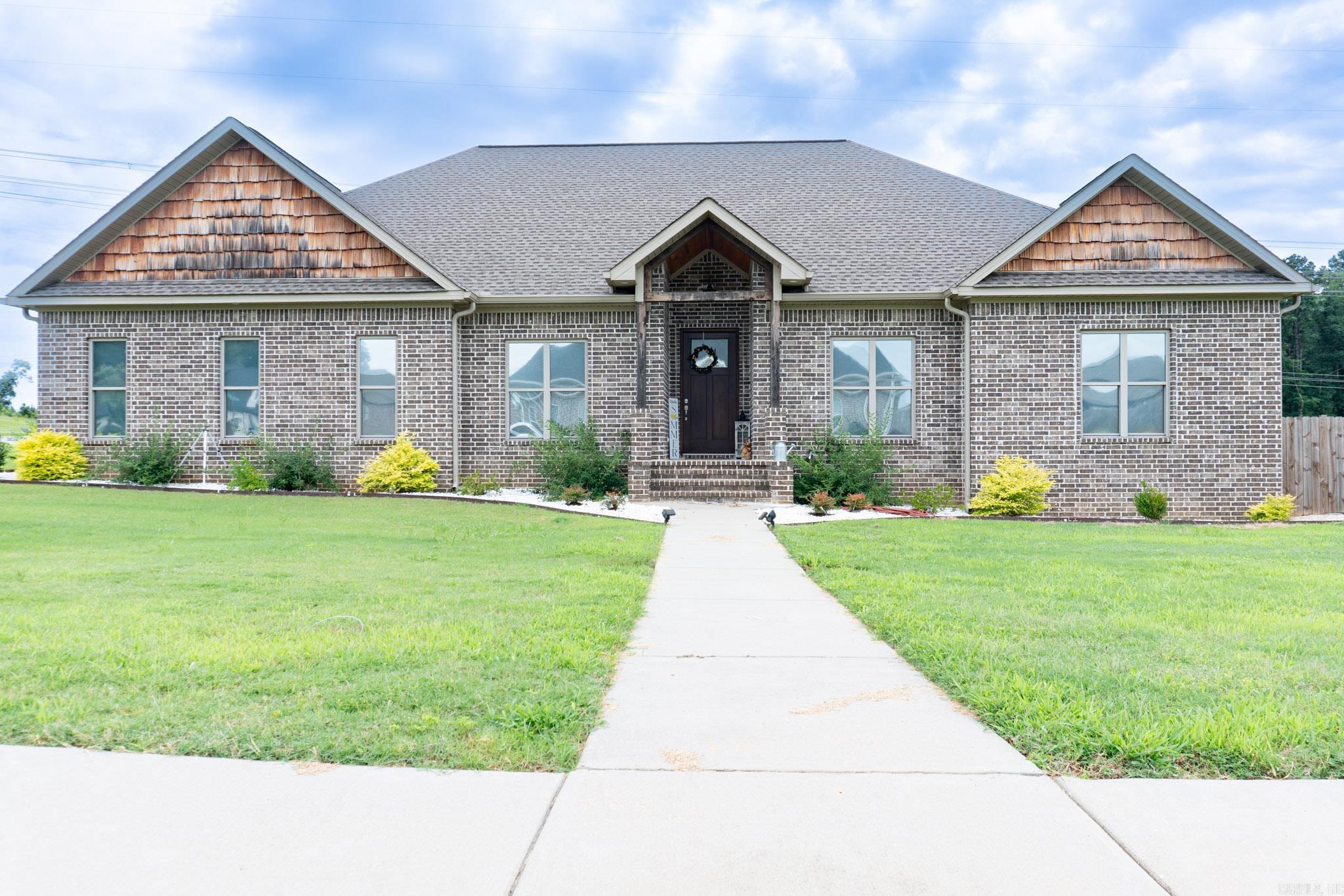 308 Oak Tree South — photo