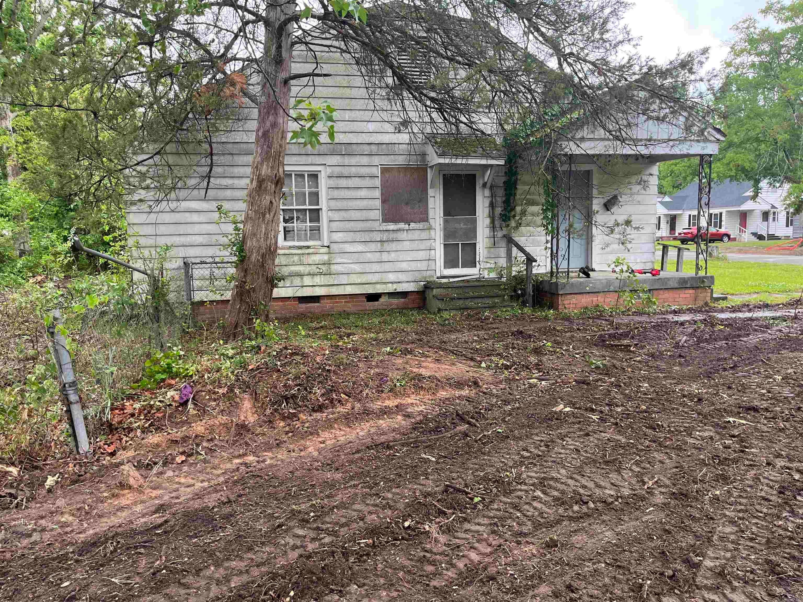 Home in Pine Bluff, AR 71603 — photo 3