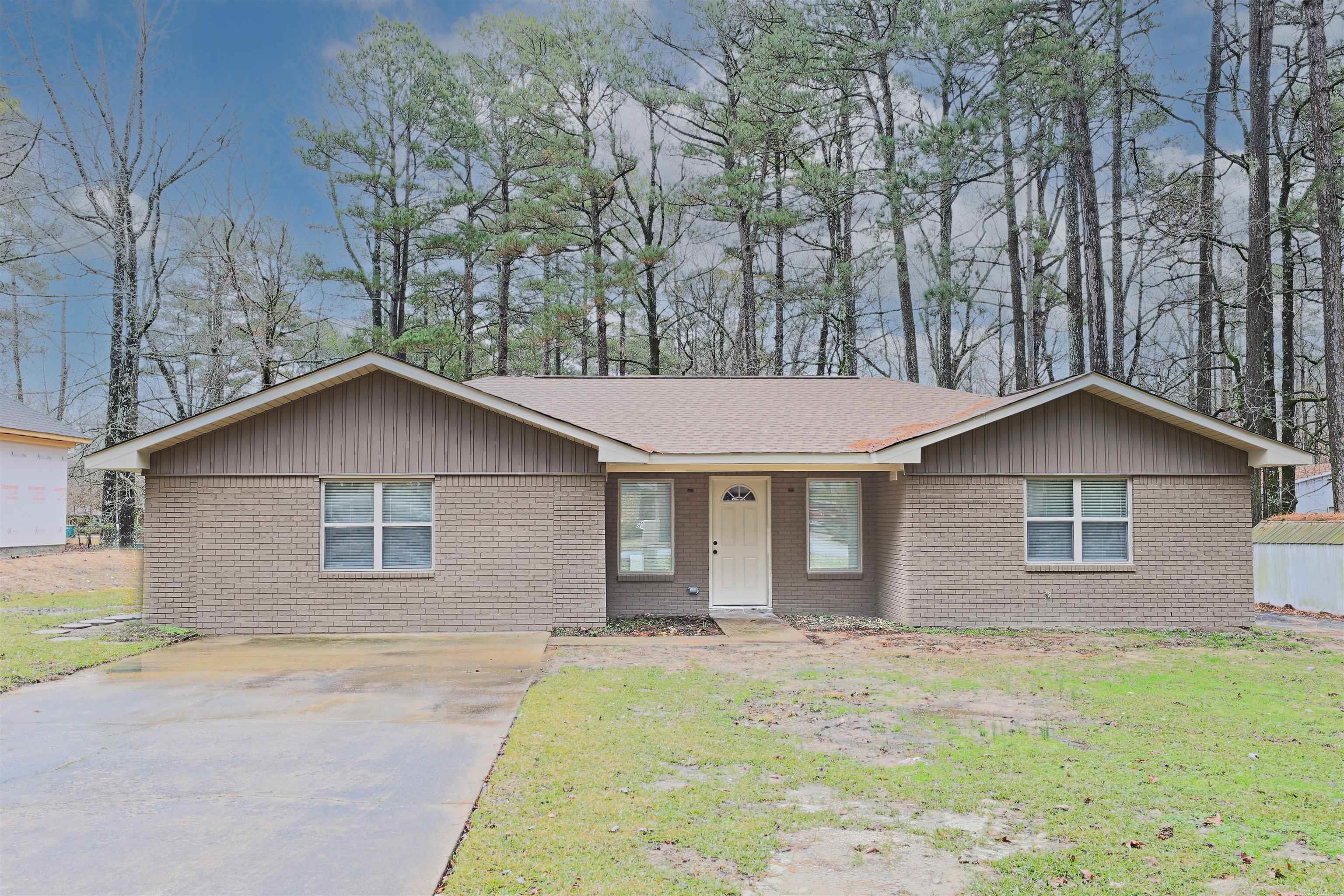 502 Hart Cove — photo