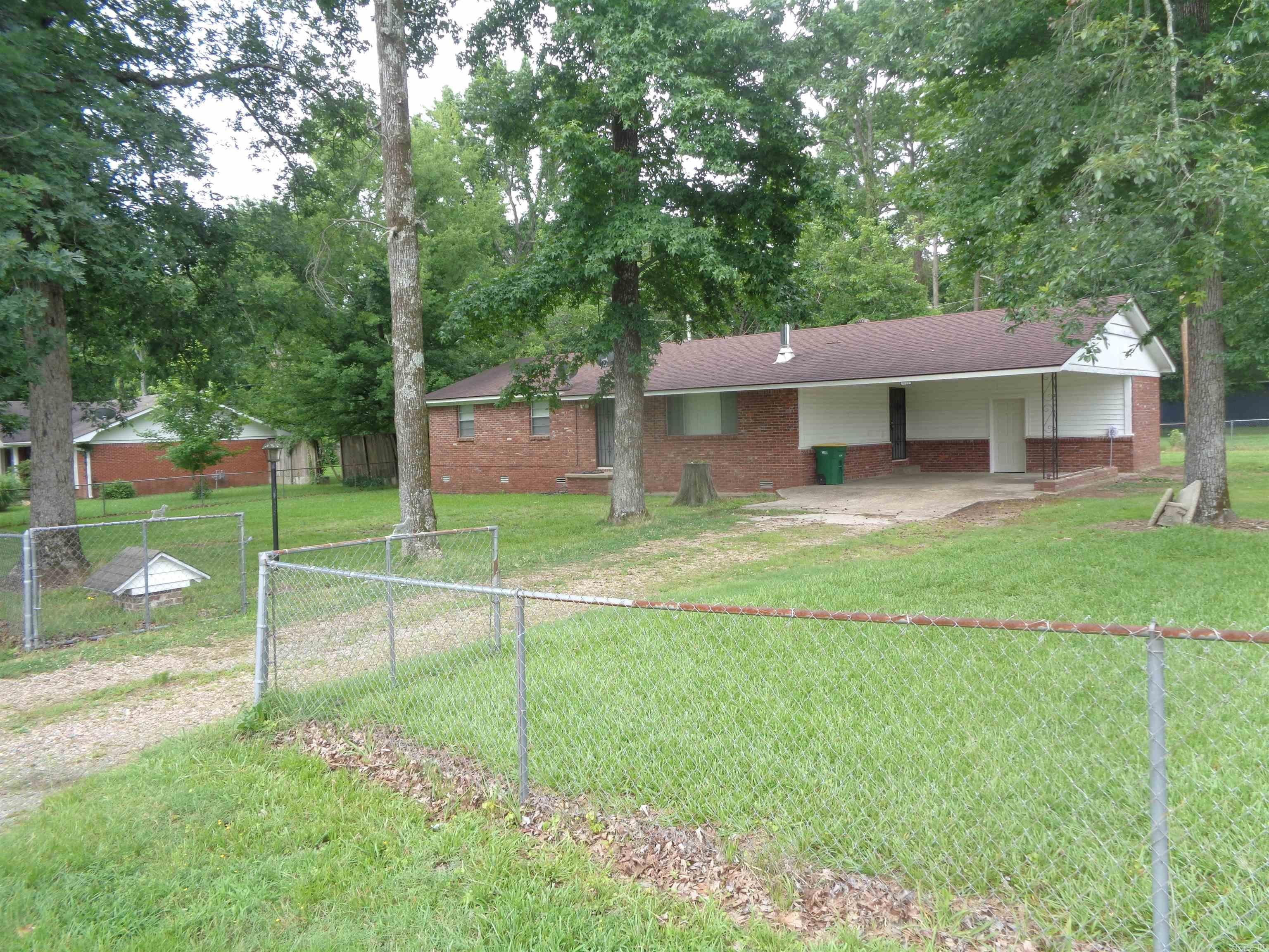9729 Lanehart Road — photo