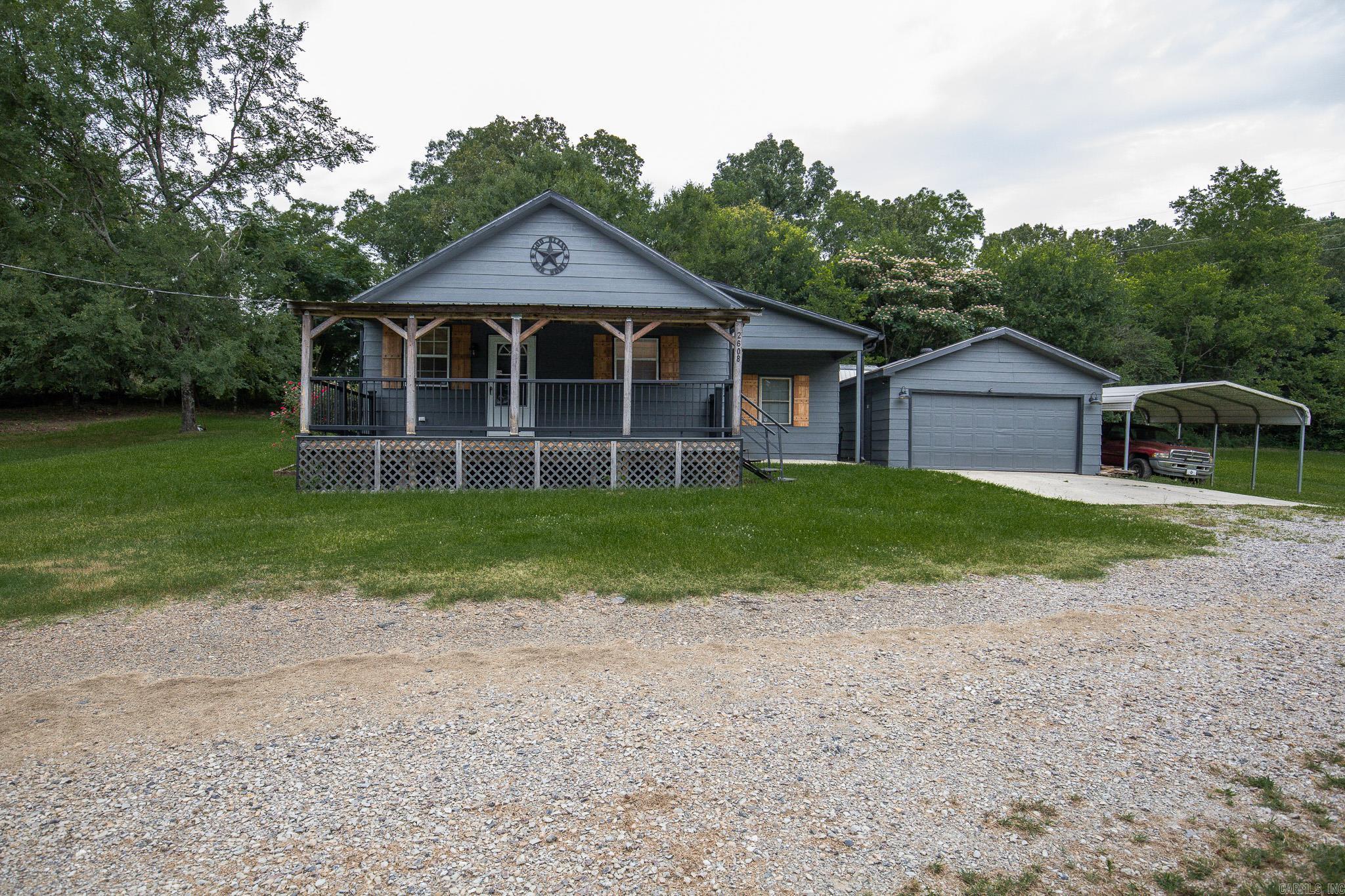 2608 Timberlake Dr — photo