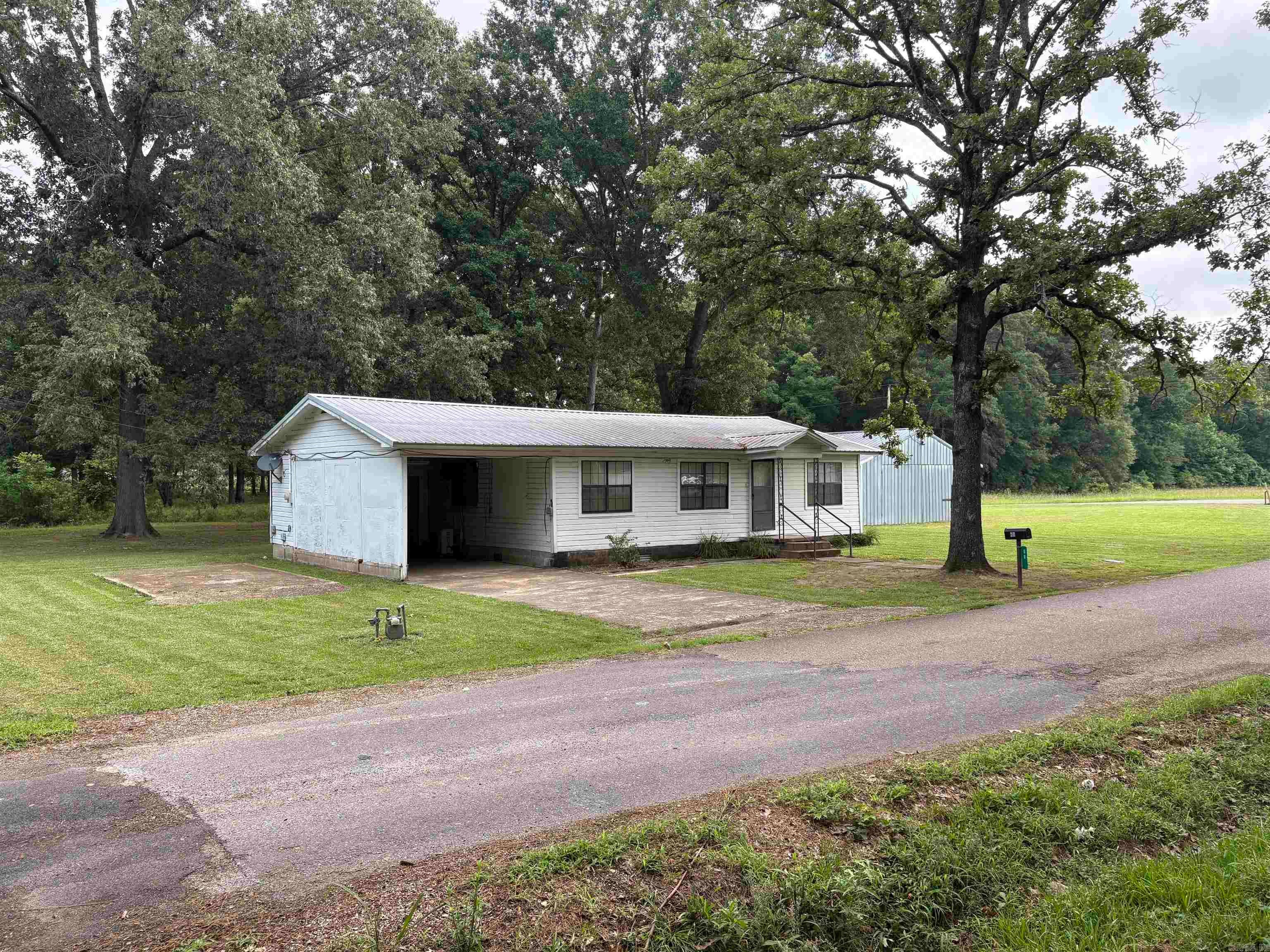 68 Boyce Road — photo