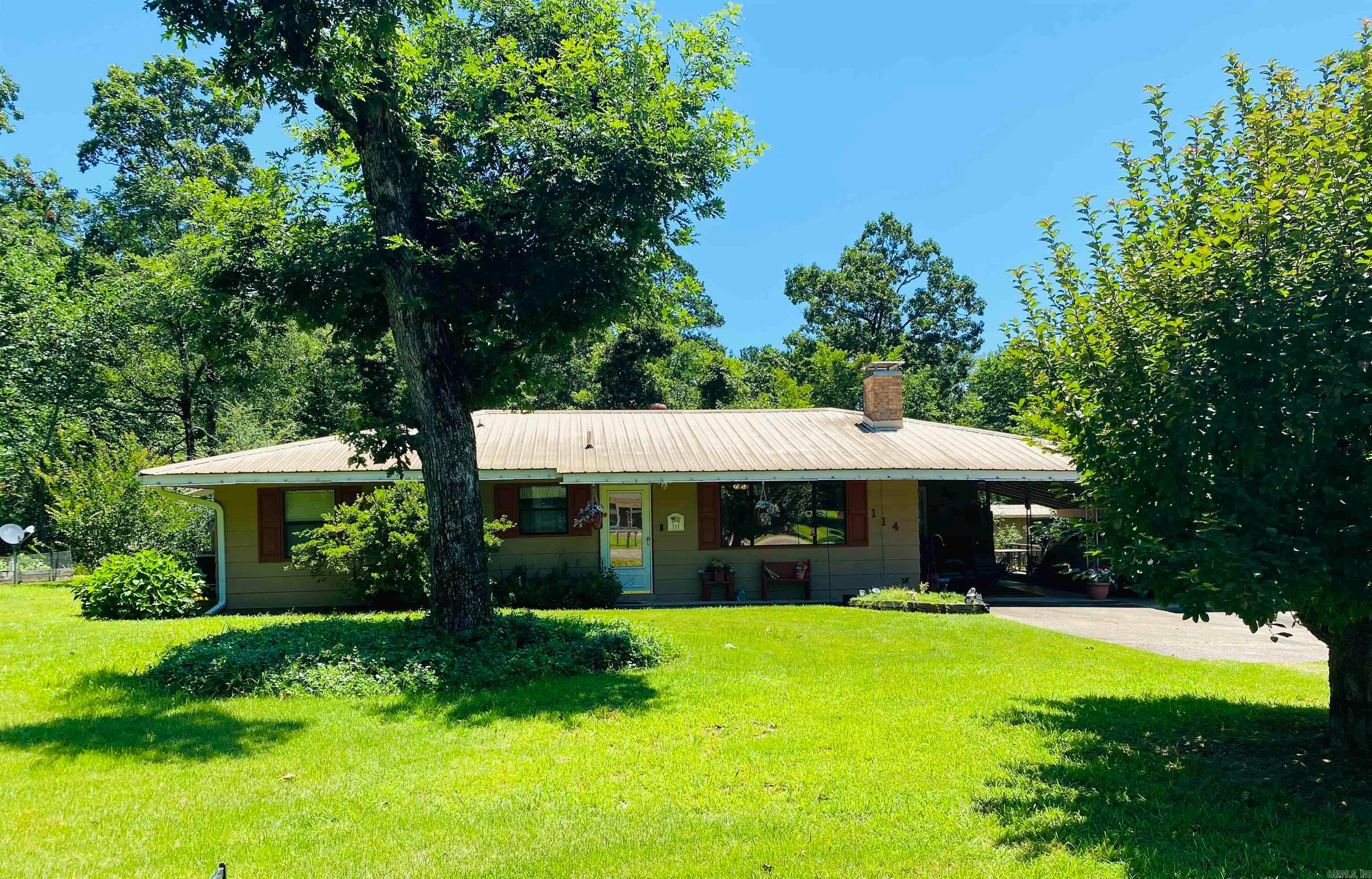 114 Walker Drive — photo
