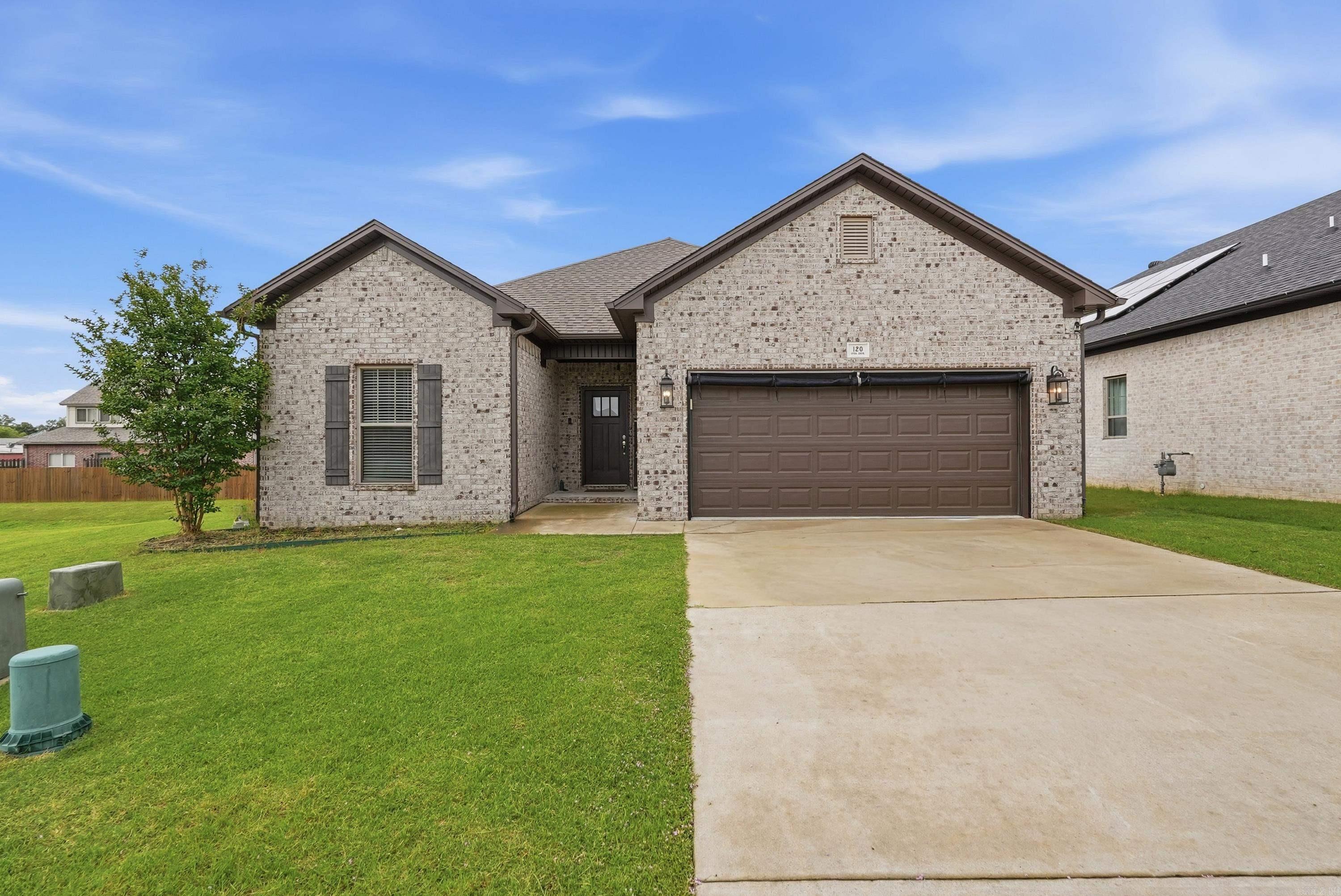 120 Lydia Drive — photo