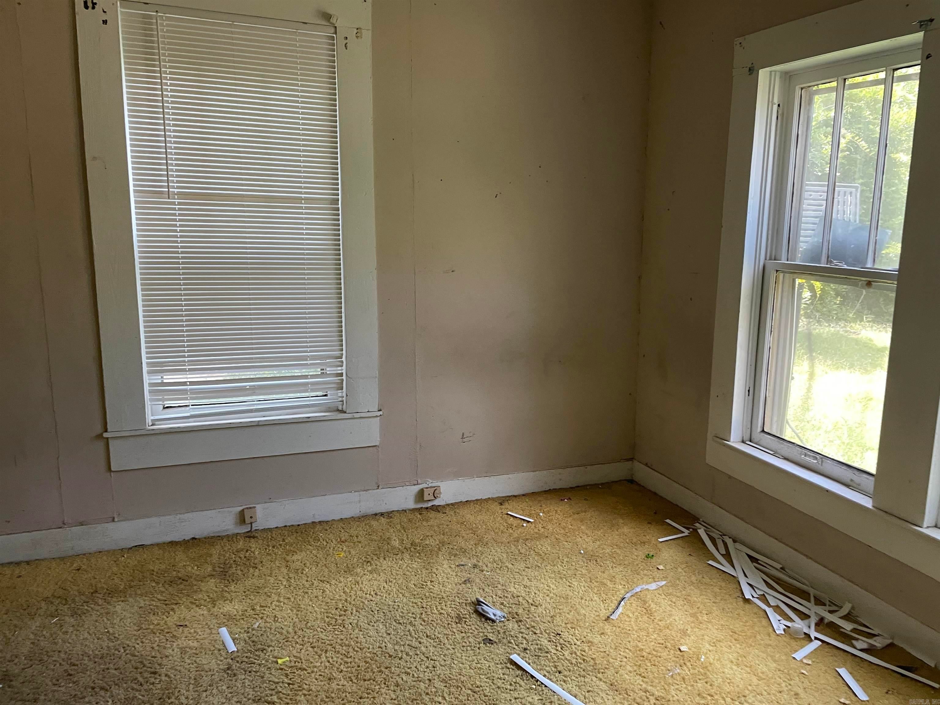 Home in Camden, AR 71701 — photo 3