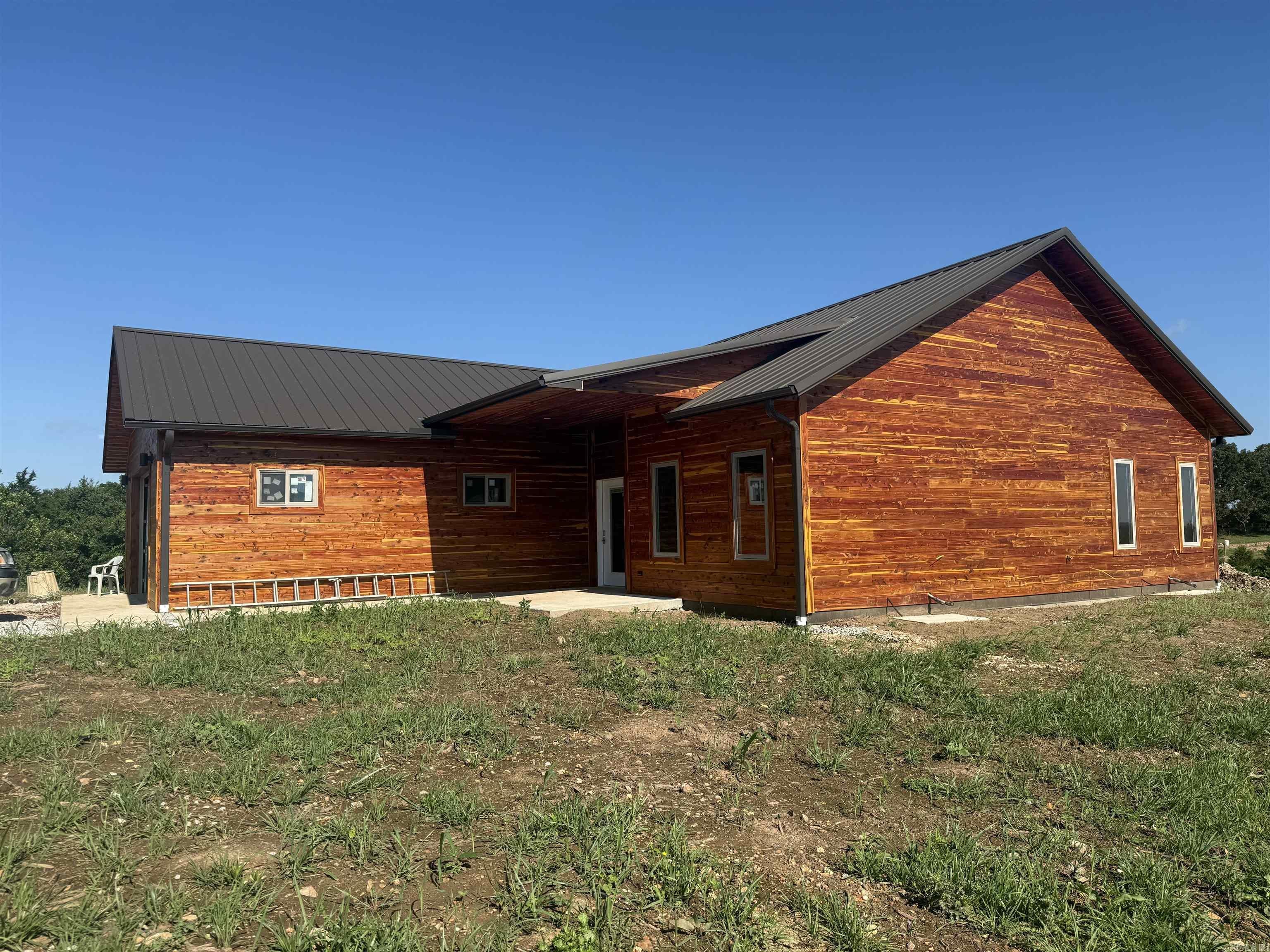 Home in Everton, AR 72633 — photo 2