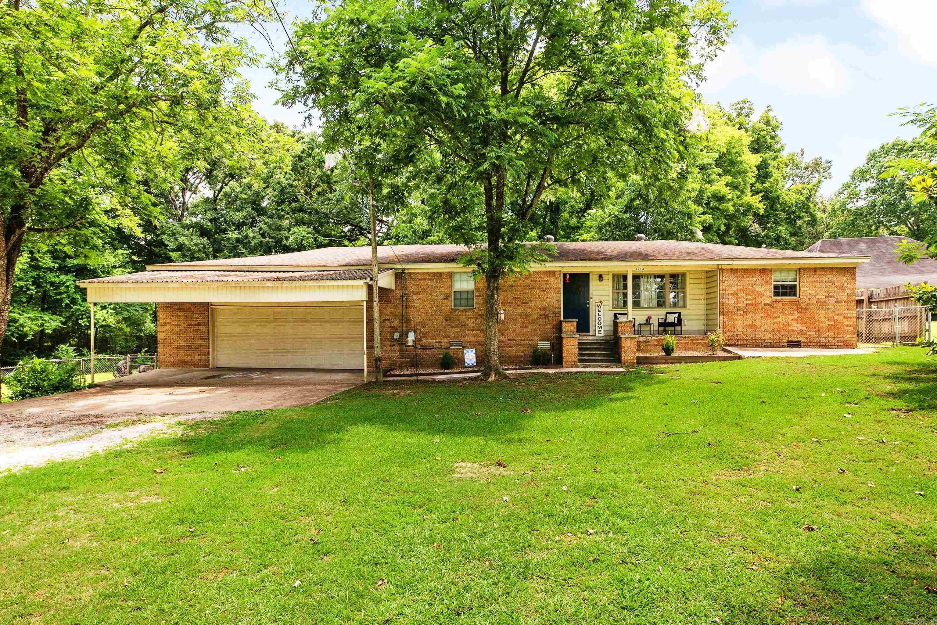 1713 Salem Road — photo