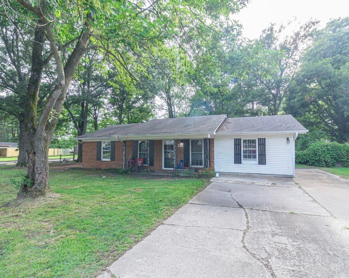 109 Terra Drive — photo