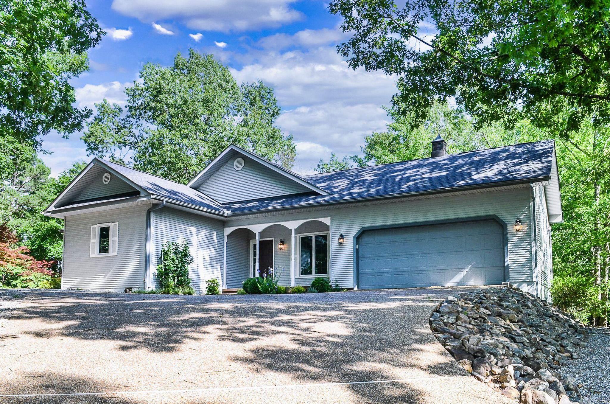 2 Guindola Circle — photo