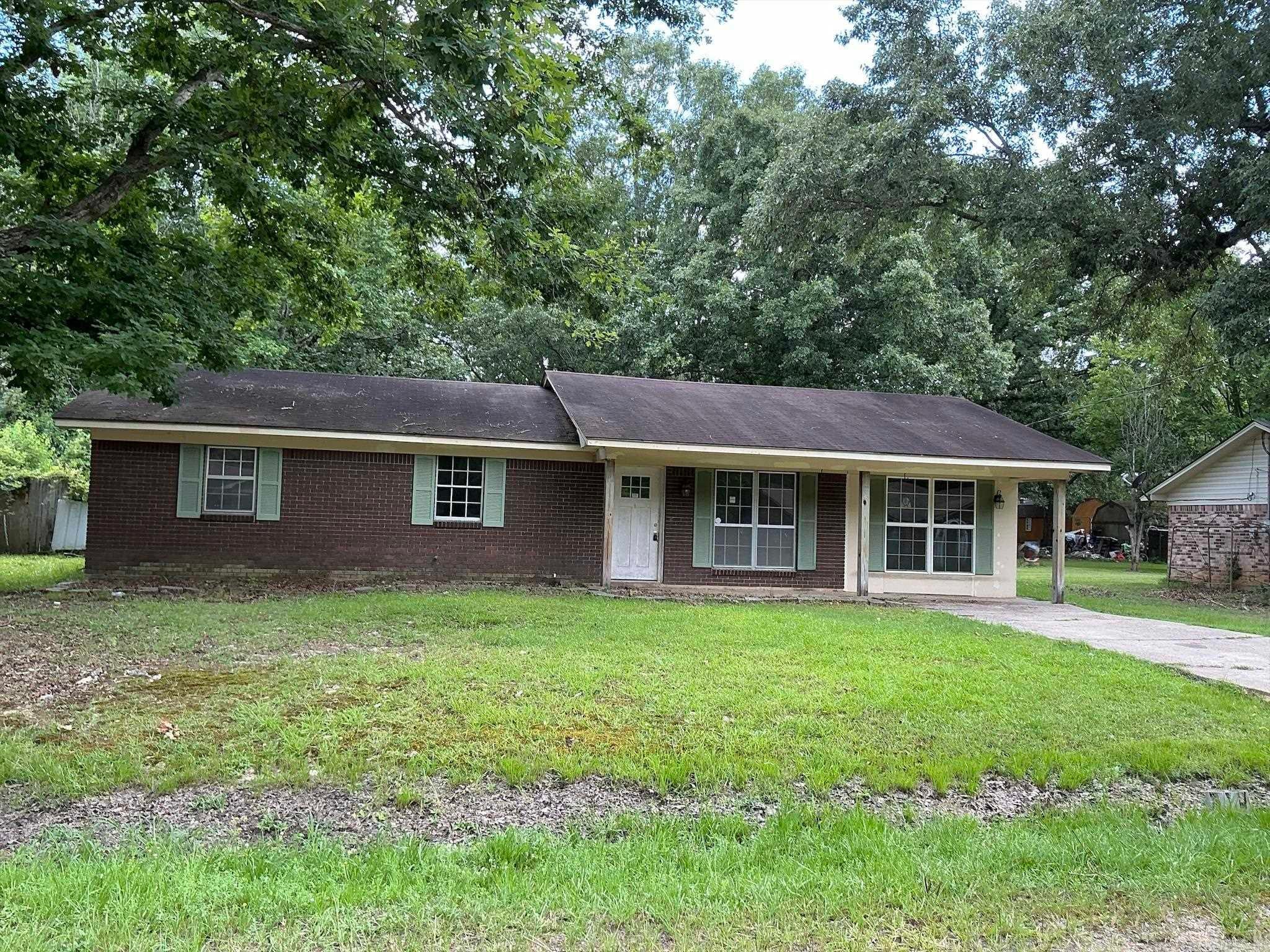 108 Homestead Ave — photo