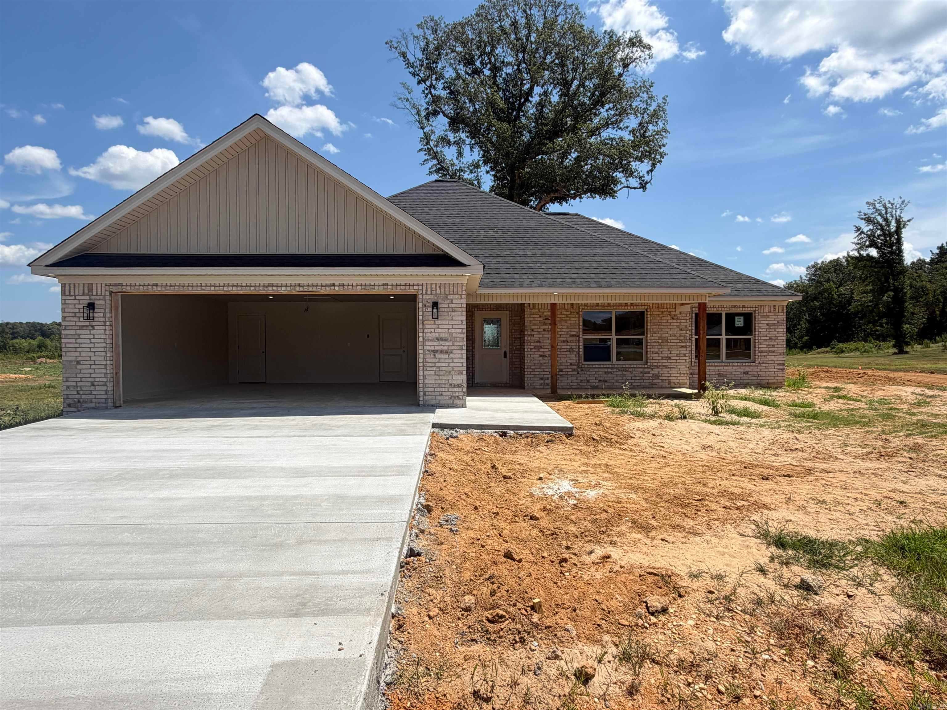 1088 Duke Drive — photo