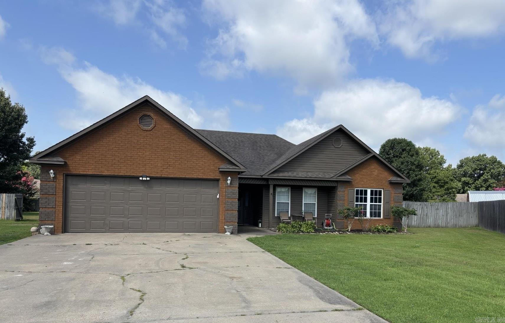 3305 Lonoke Cove — photo