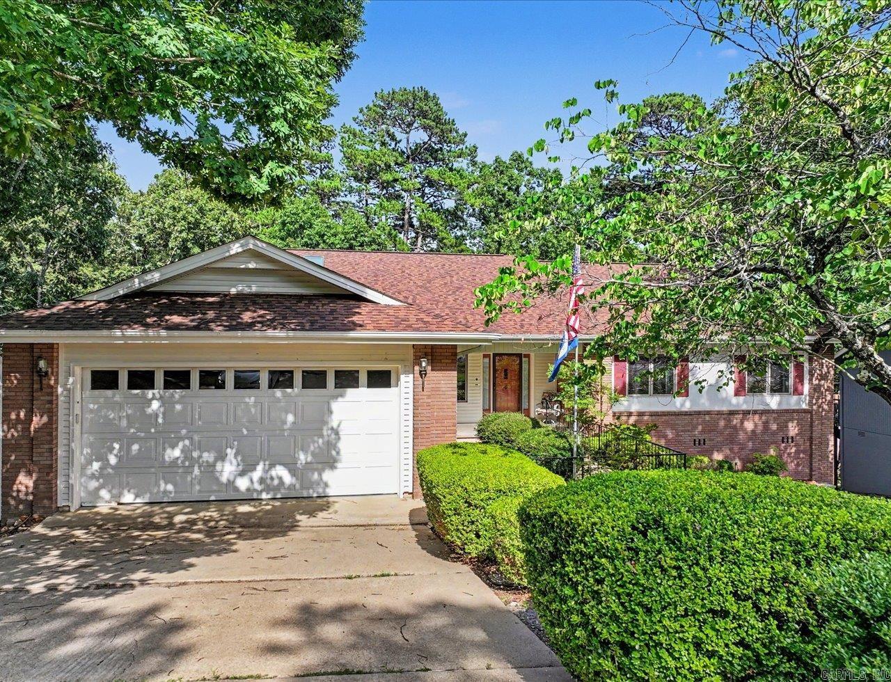 5 Coronado Lane — photo