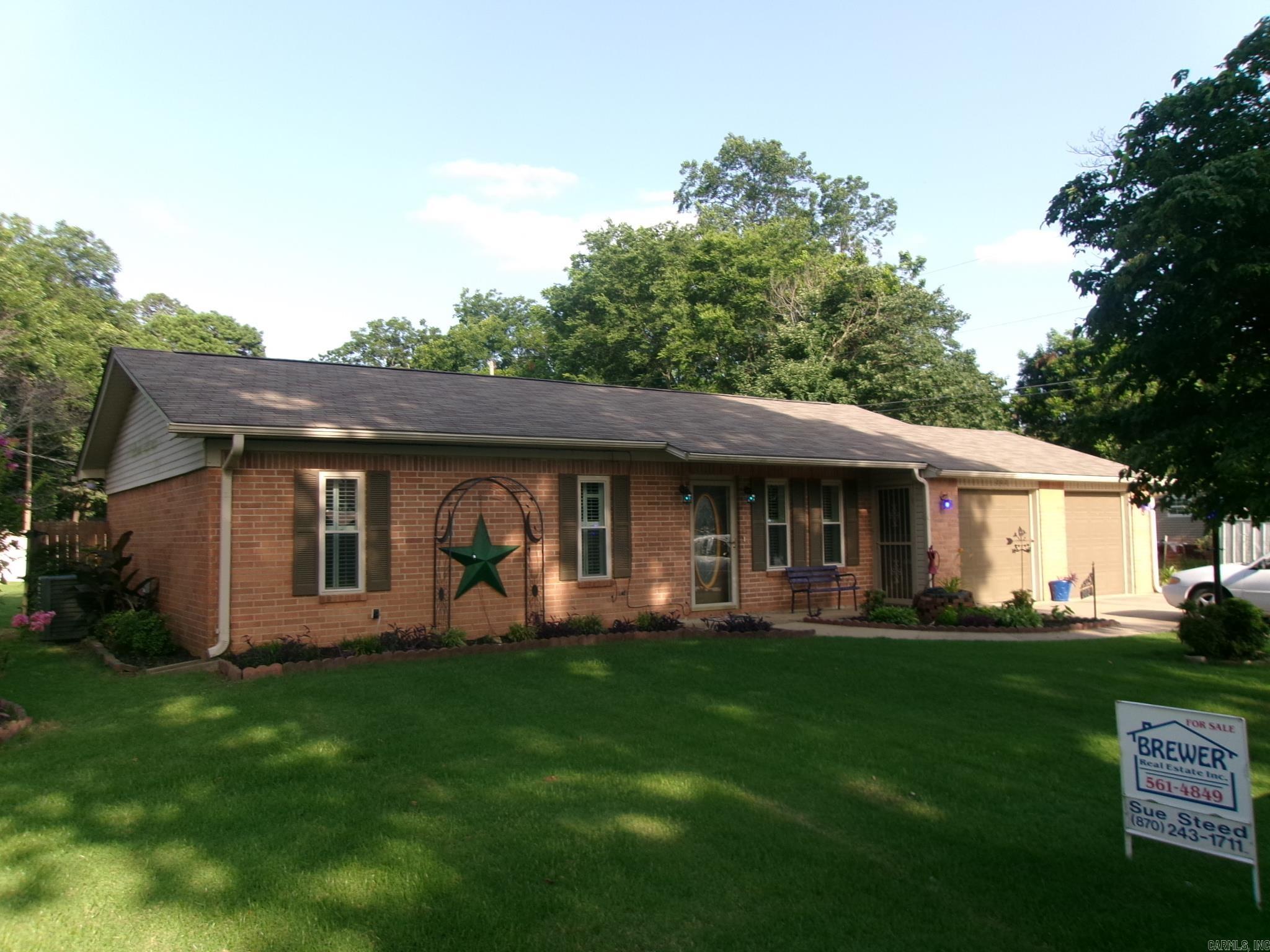 202 Arkansas St — photo