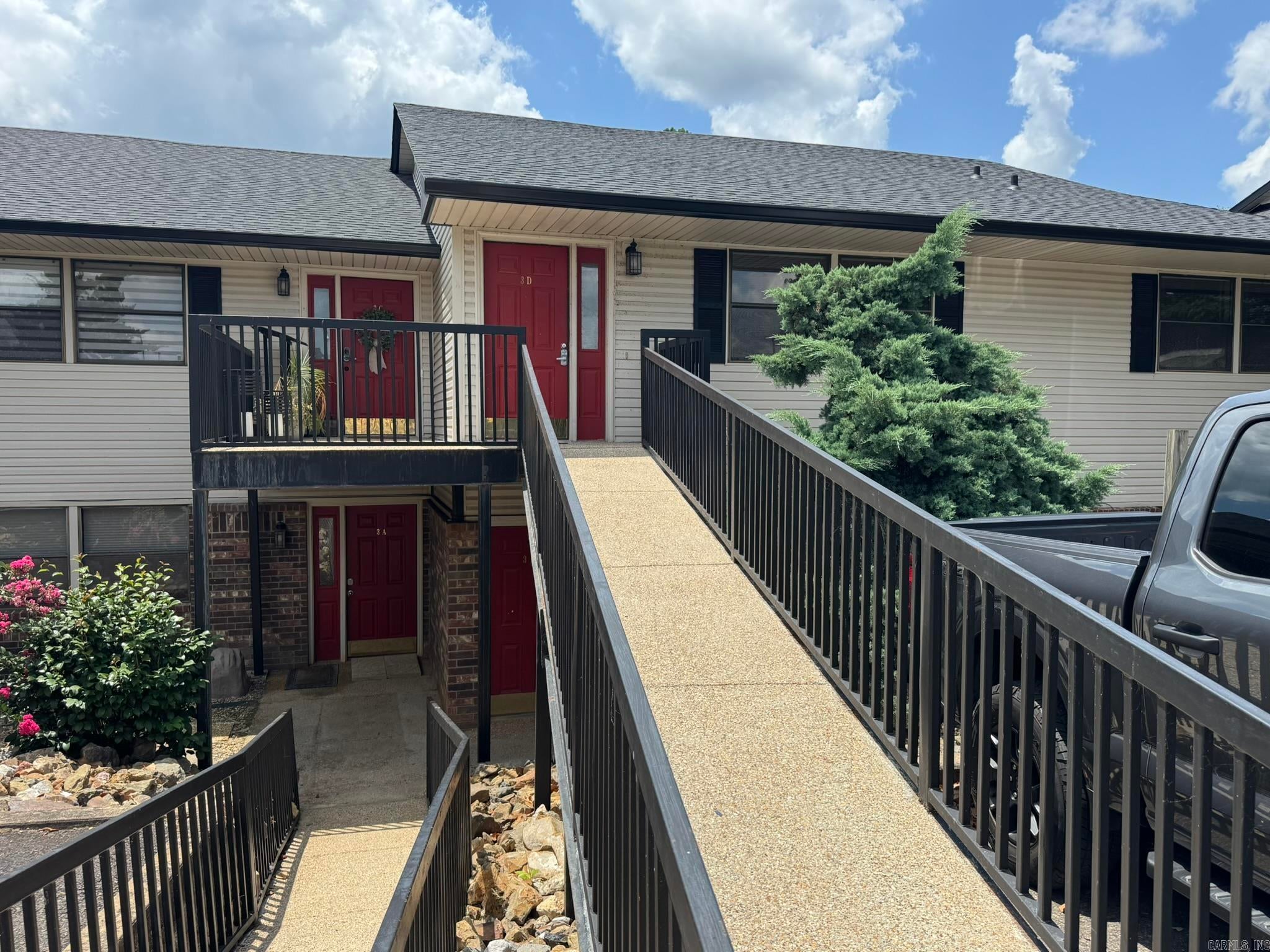 5371 Central Avenue 3D — photo