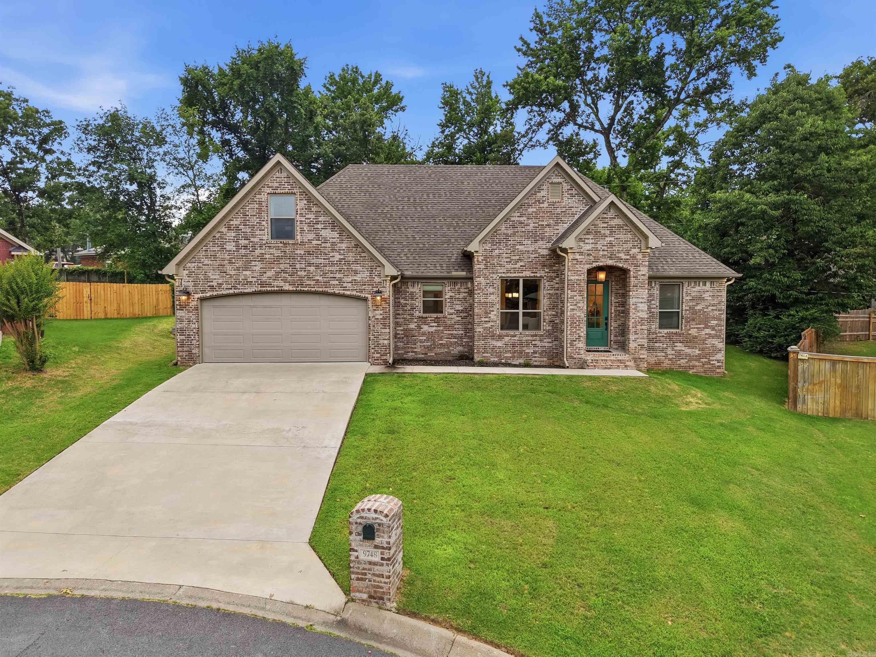 9748 Acorn Cove — photo