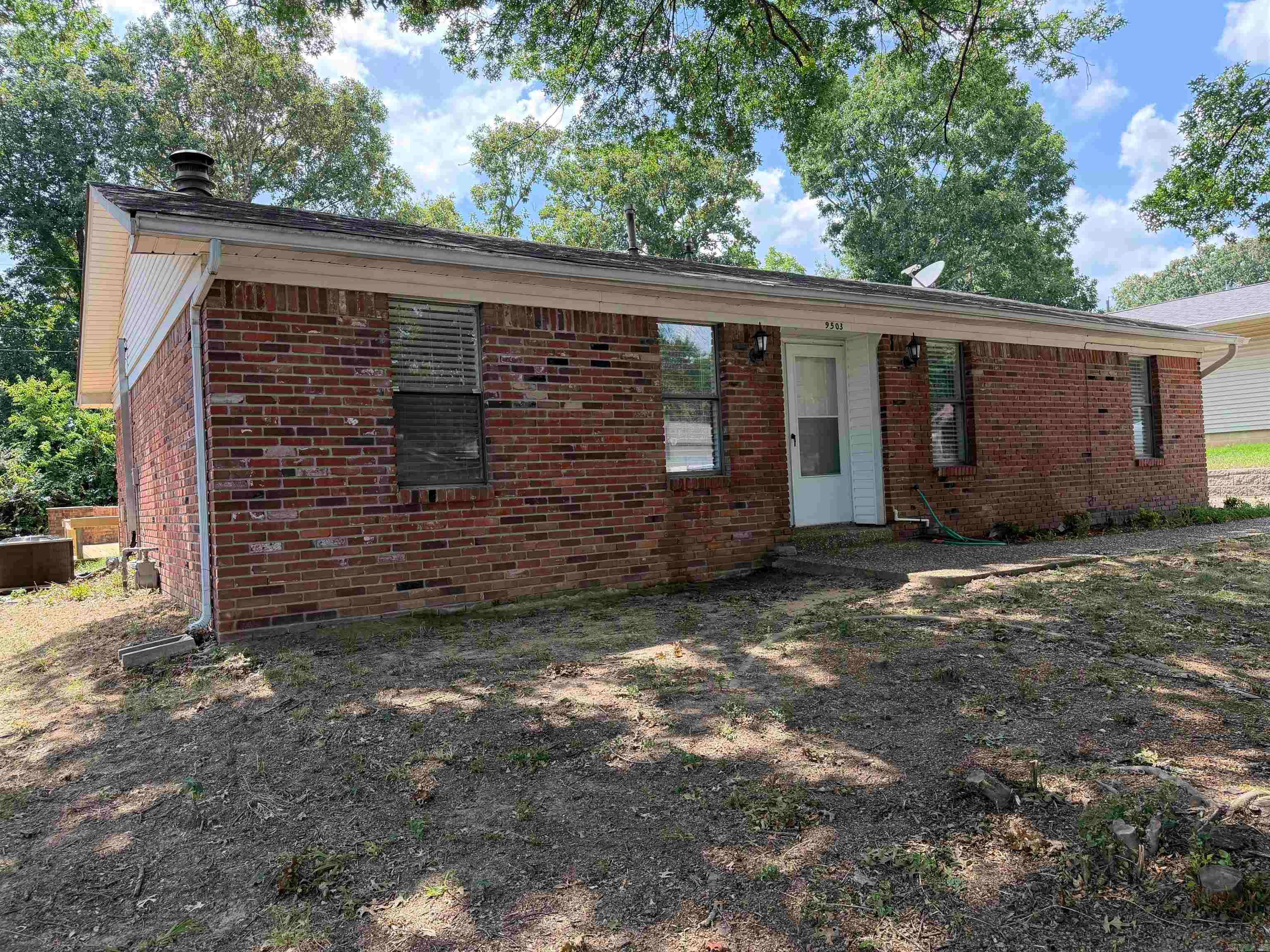 Home in Sherwood, AR 72120 — photo 3