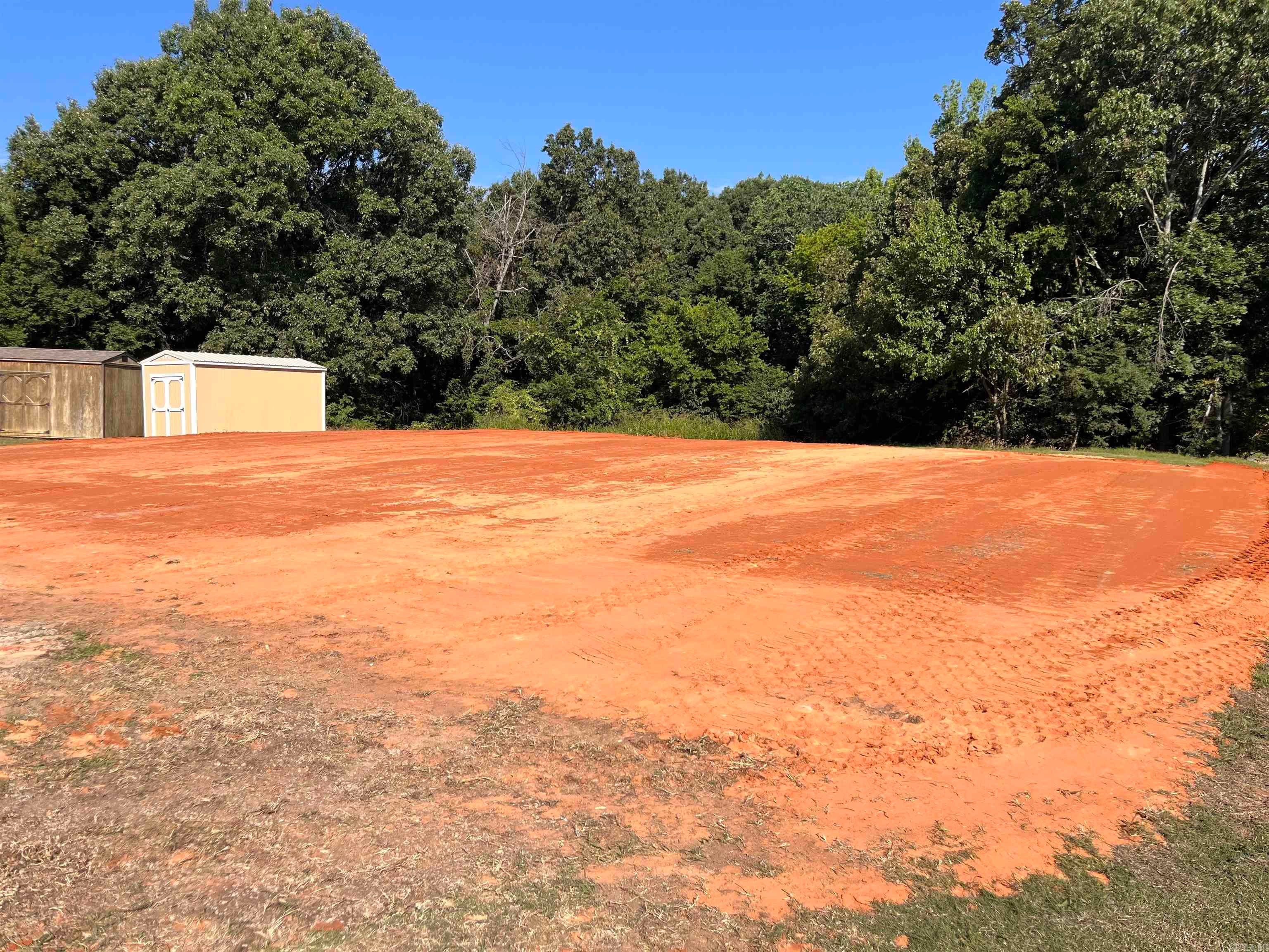 1810 & 1812 Linwood Drive — photo