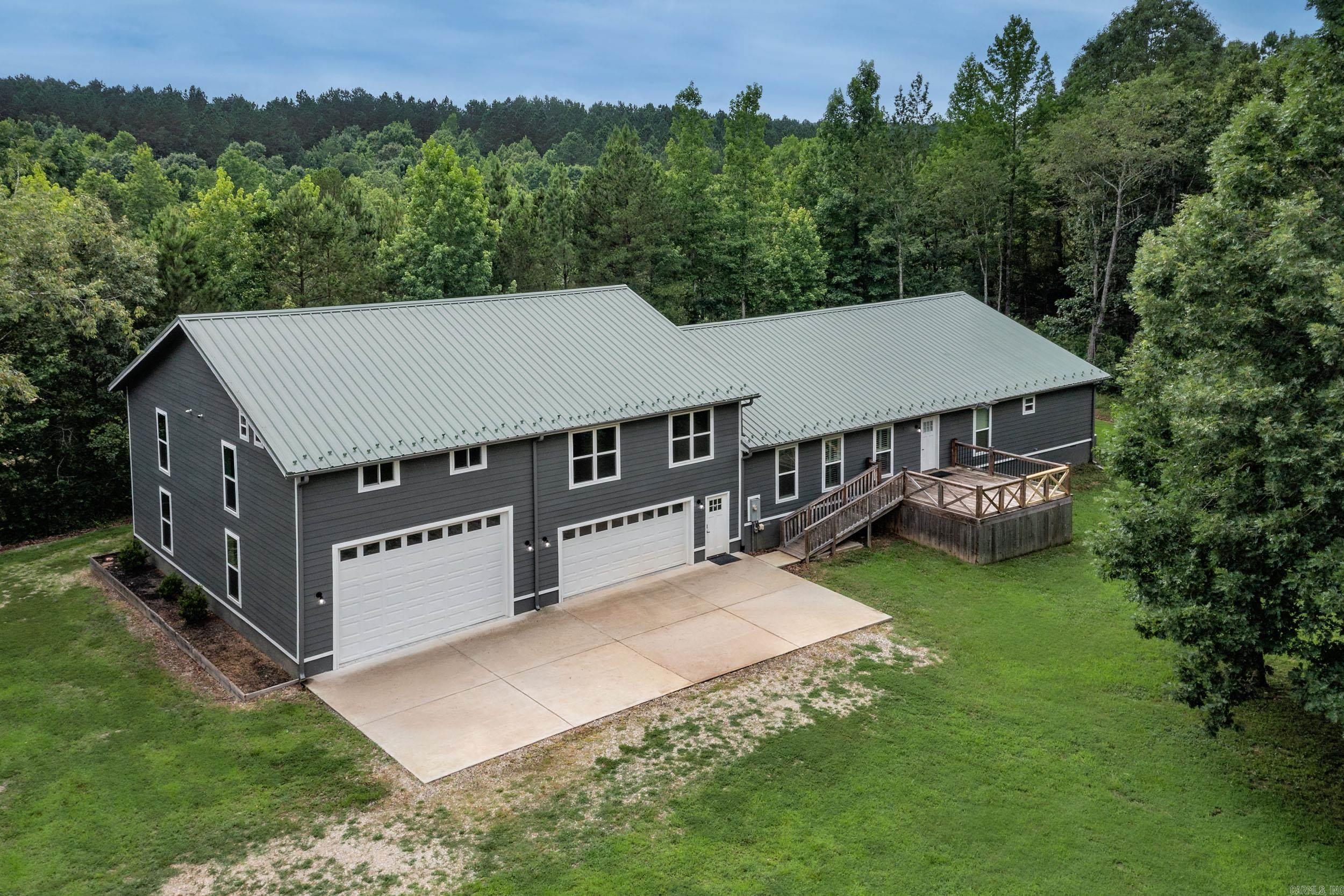 8635 Sparks Road — photo