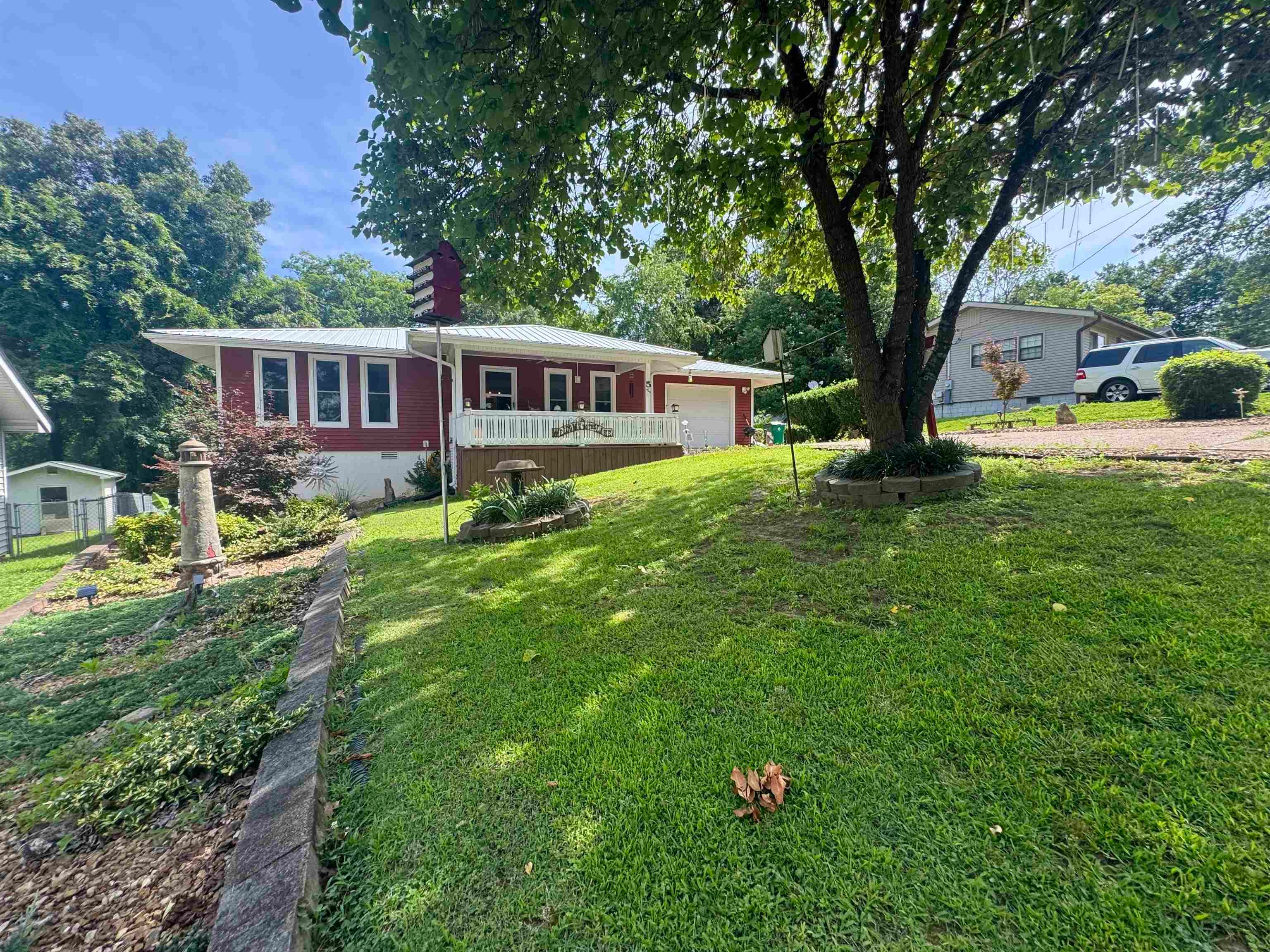 5 Dogwood Circle — photo