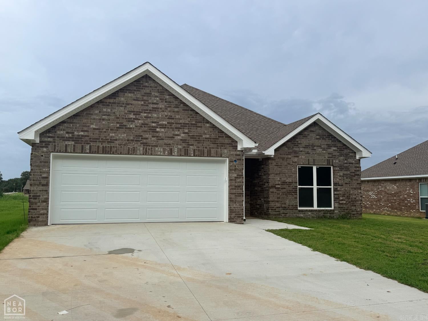 1822 N Oak — photo