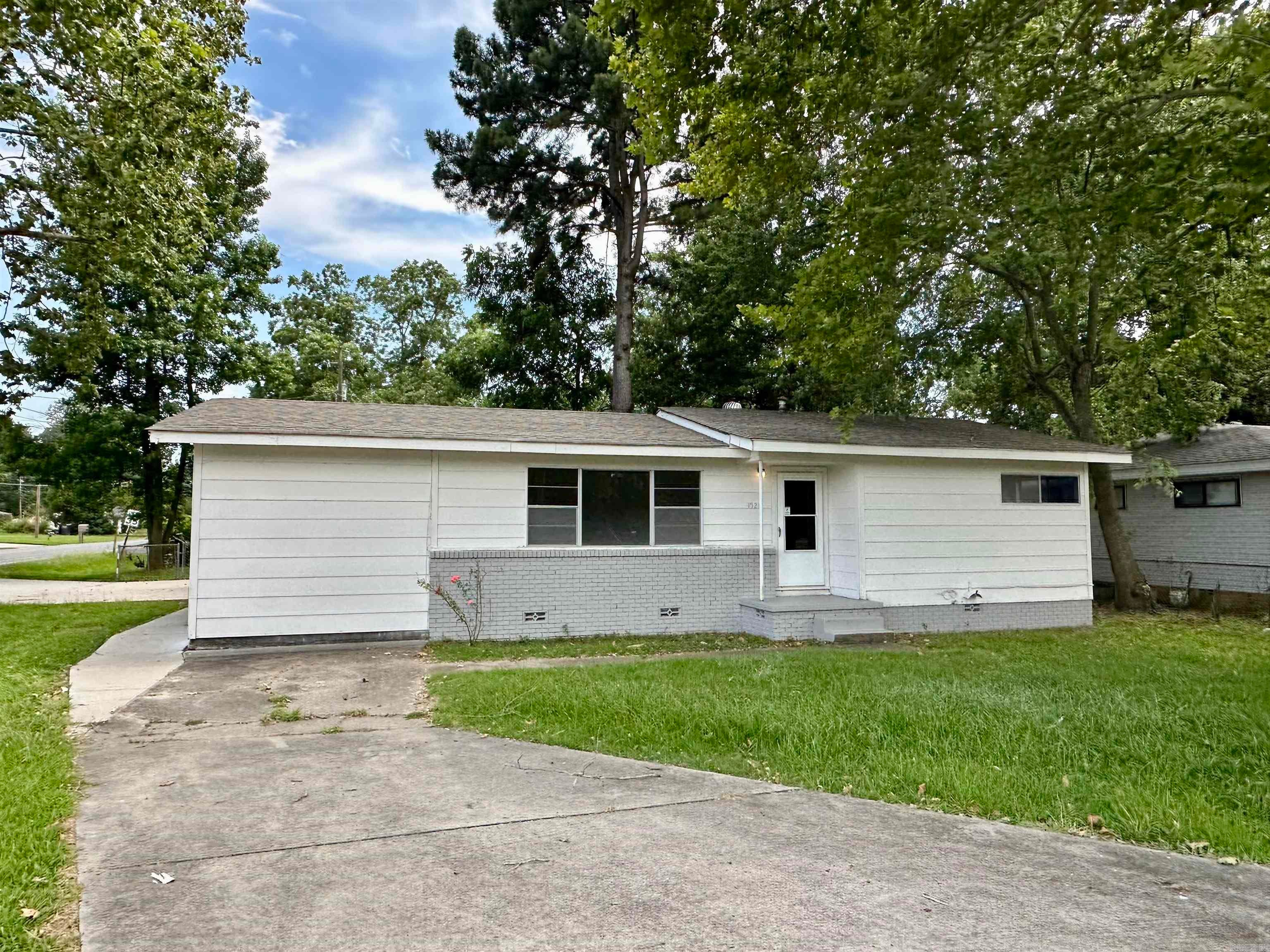 1521 Graham Road — photo