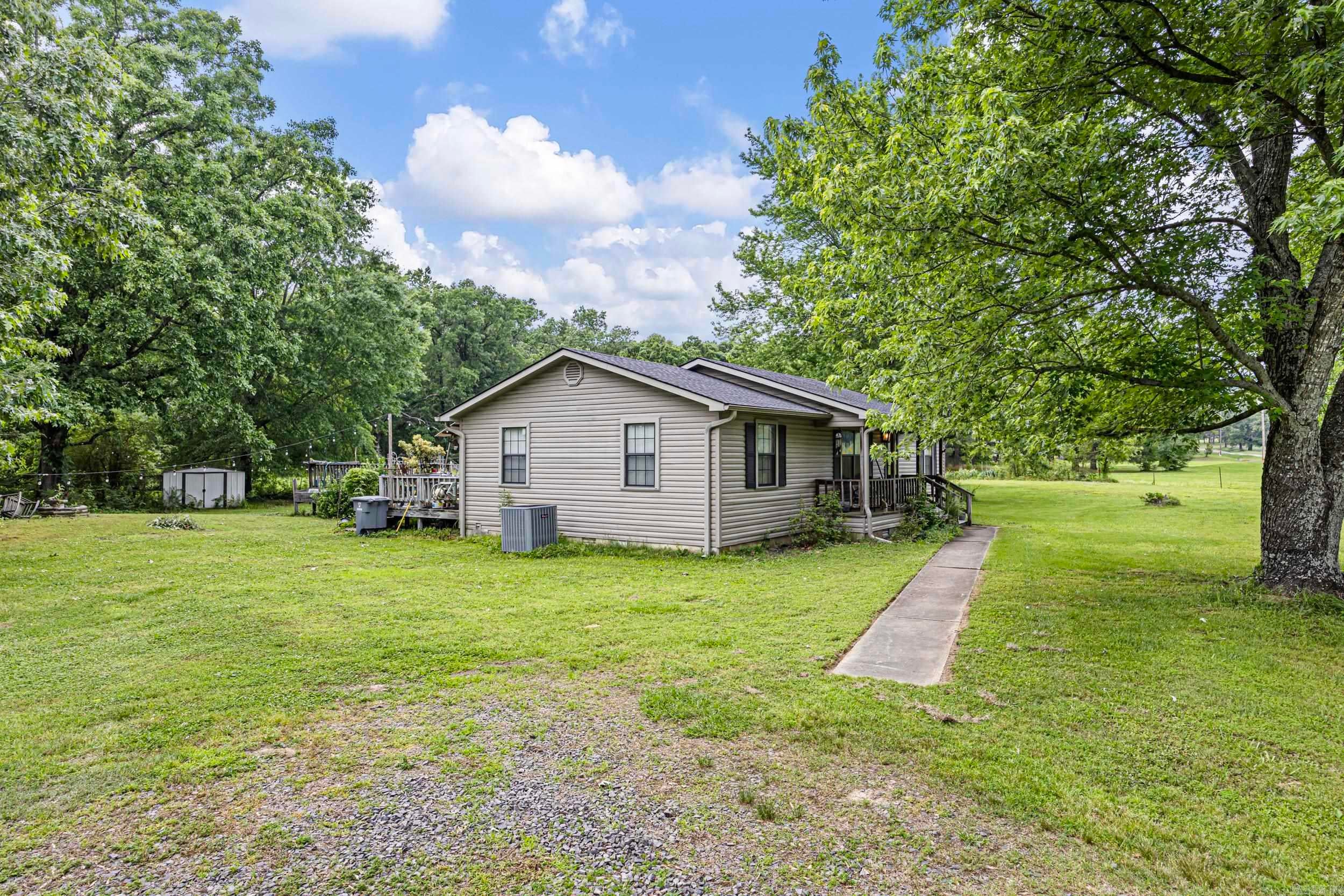 Home in Havana, AR 72842 — photo 2