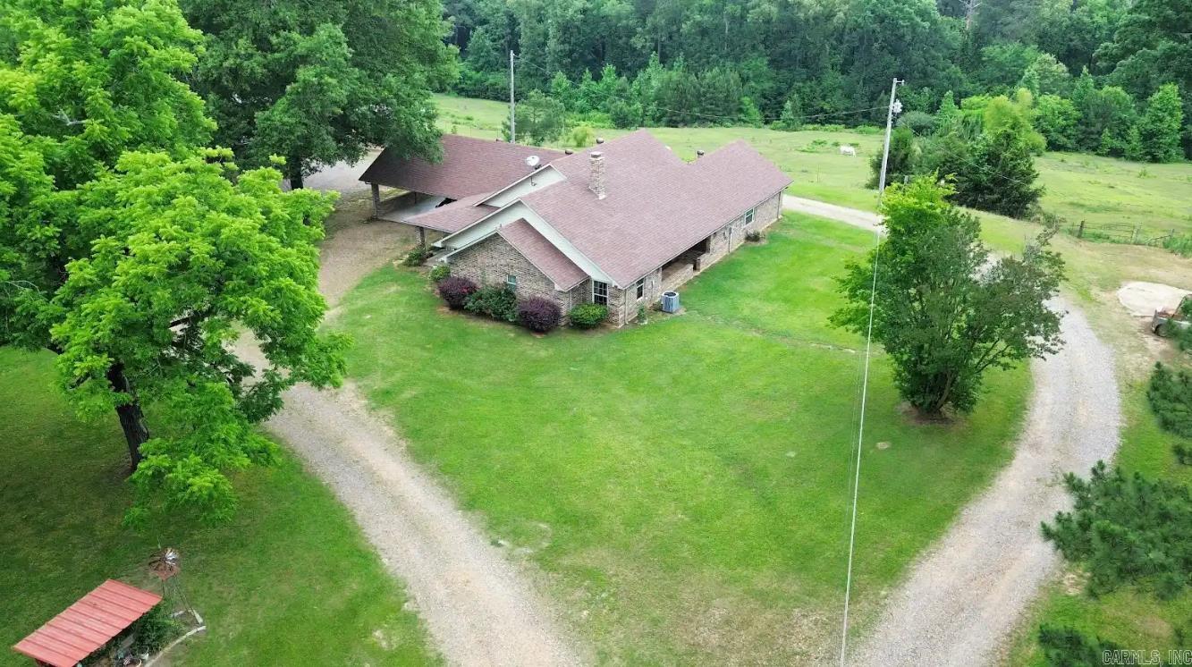 1374 Highway 317 — photo