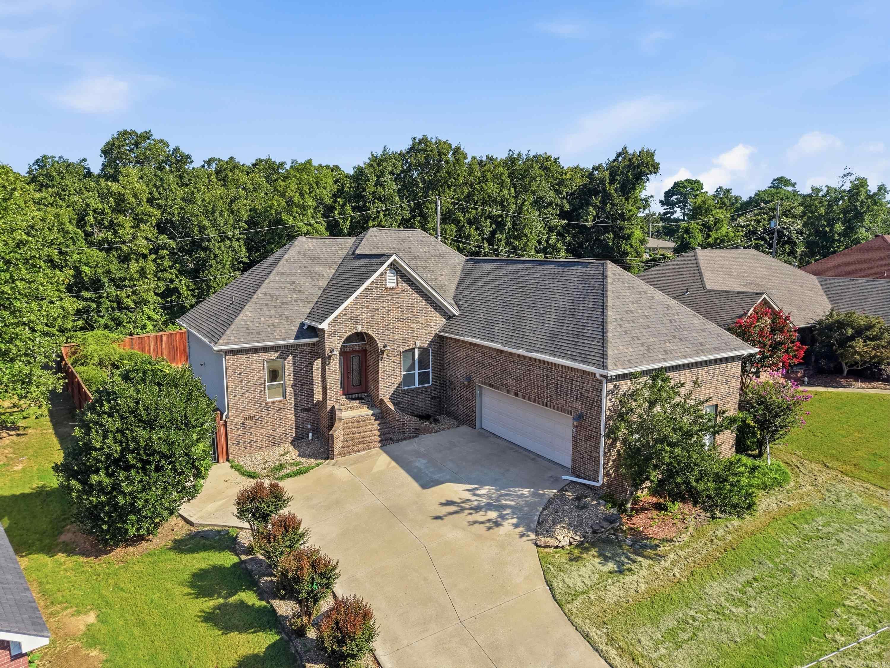 1521 Hidden Creek Drive — photo