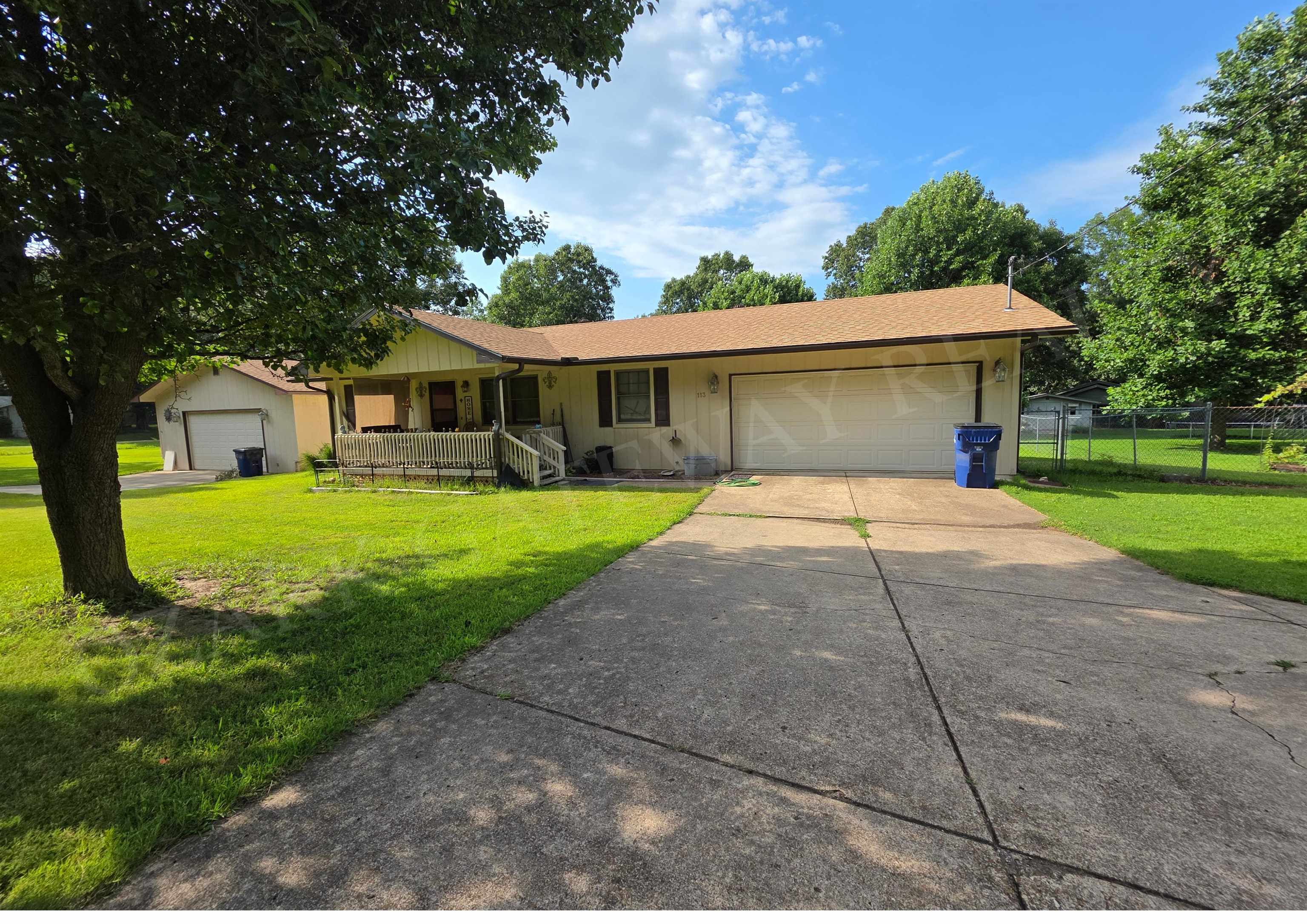 113 Pottawattamie Drive — photo