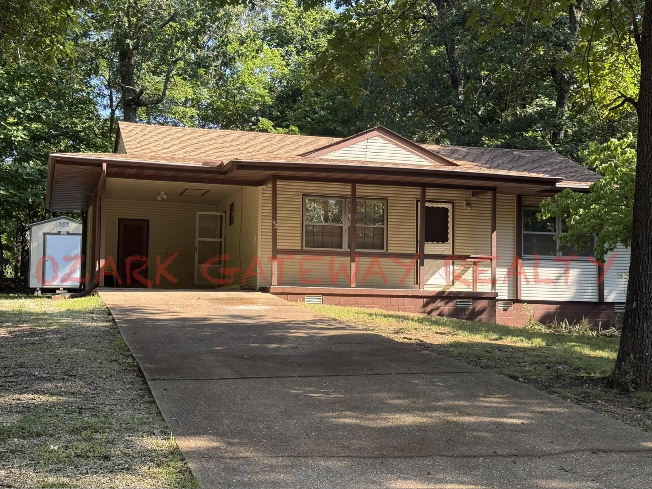 42 Nameoki Drive — photo